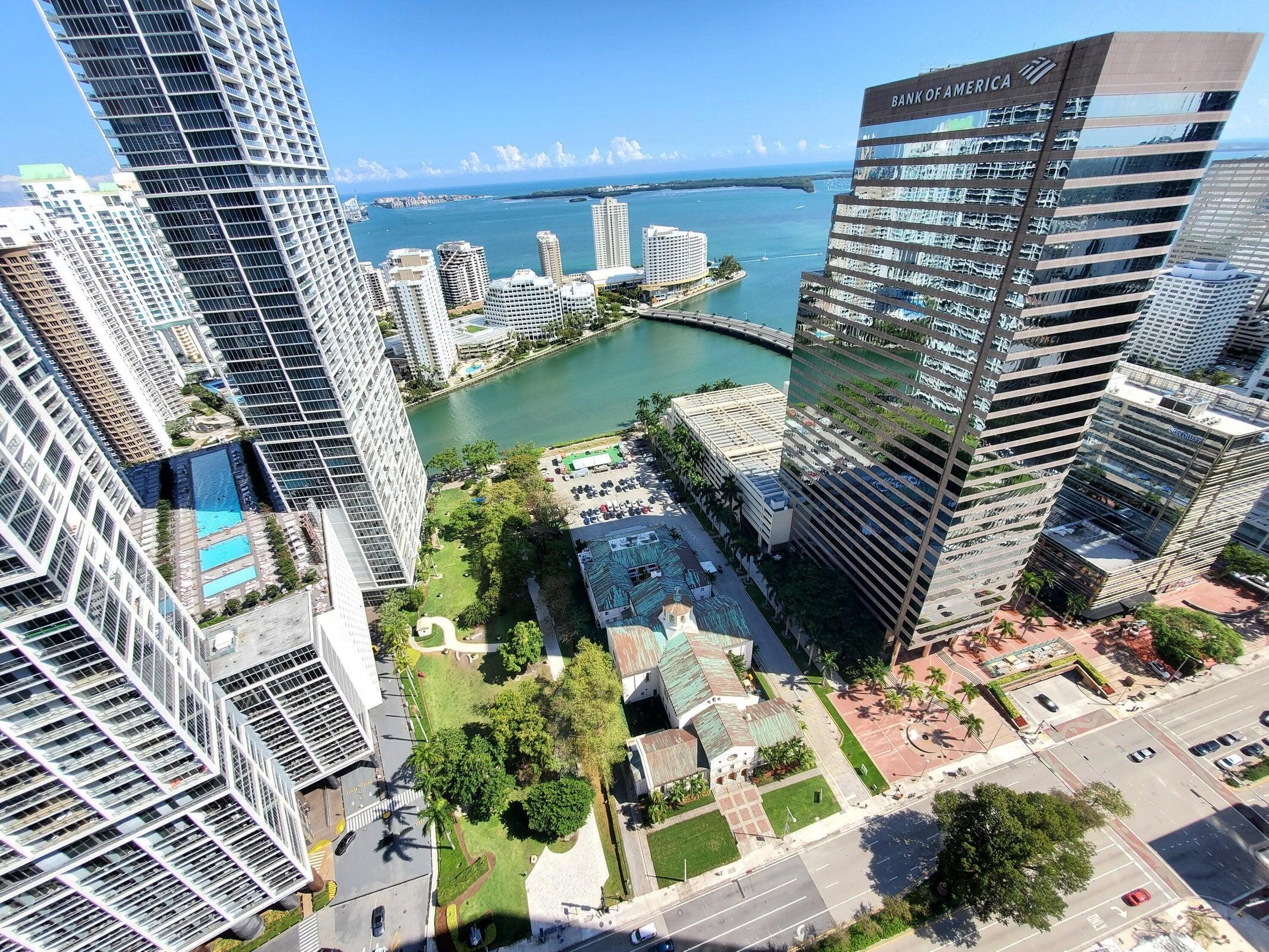 500 BRICKELL #3507, Miami FL 33131