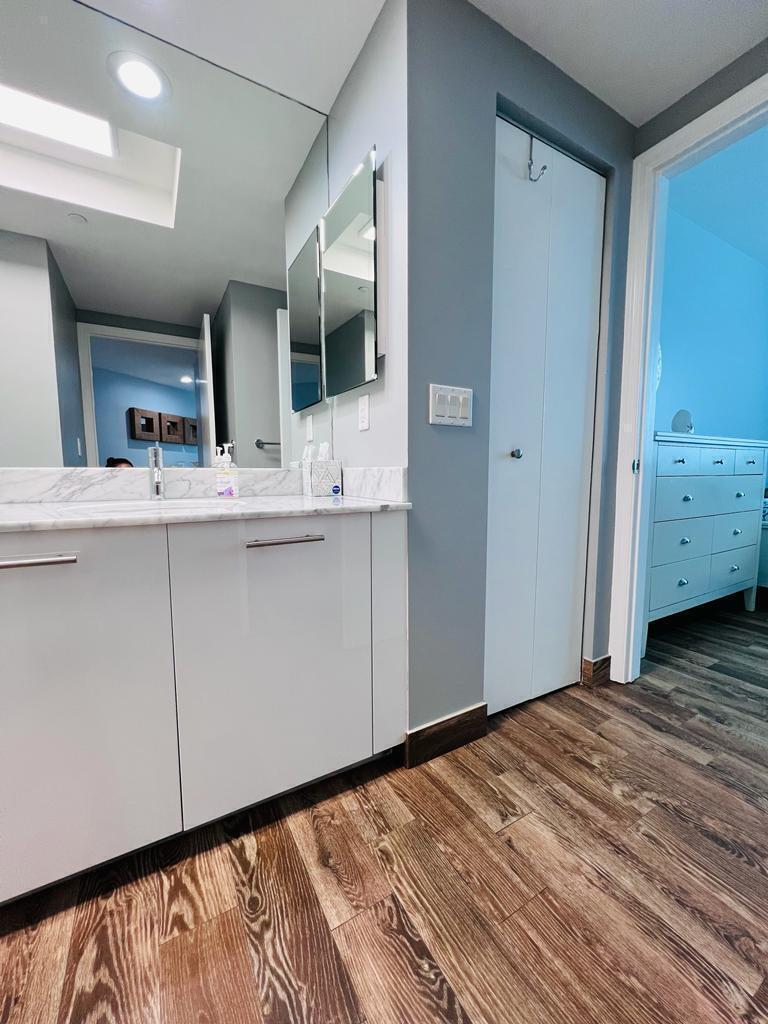 500 BRICKELL #3507, Miami FL 33131