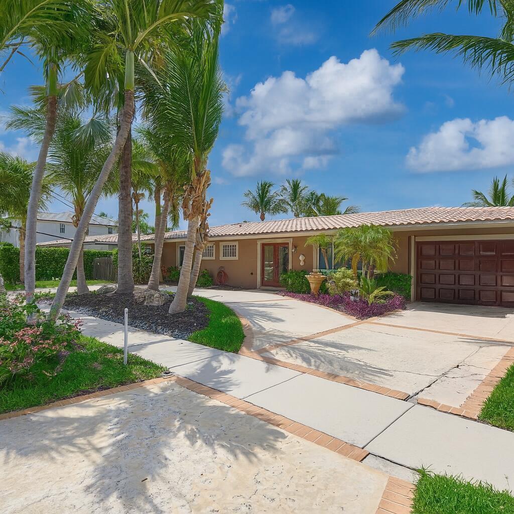 2810 NE 48th, Lighthouse Point FL 33064