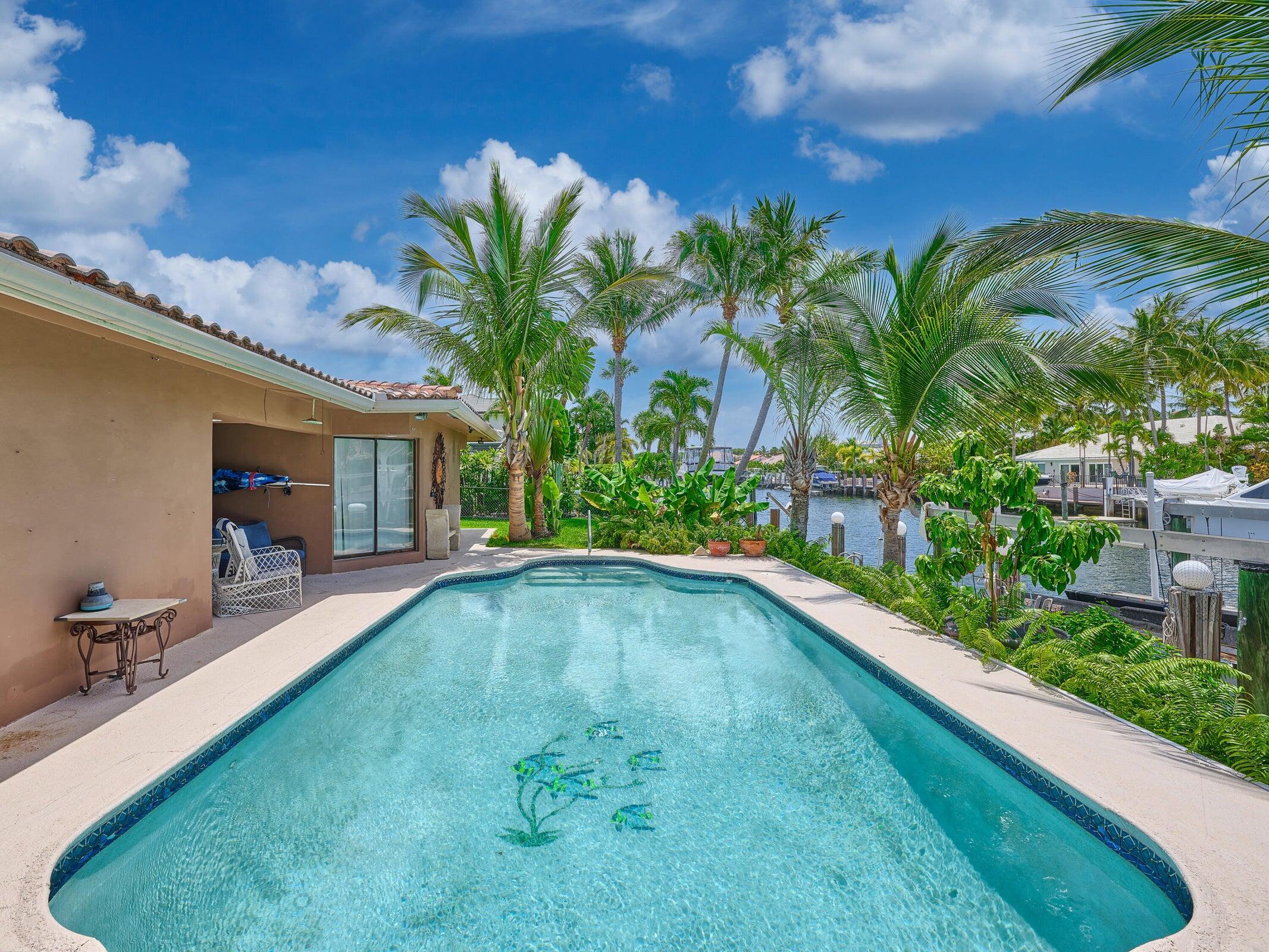 2810 NE 48th, Lighthouse Point FL 33064