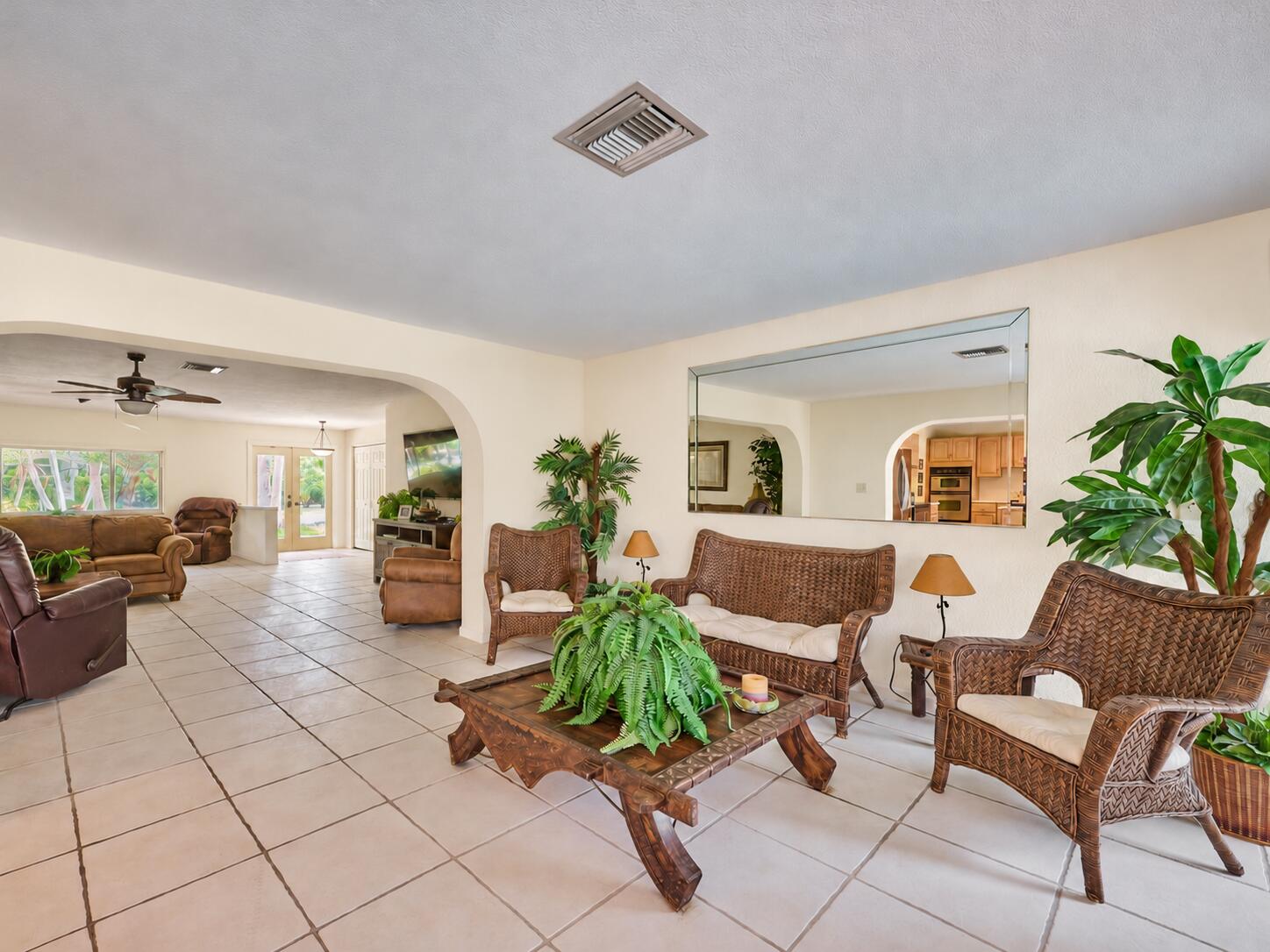 2810 NE 48th, Lighthouse Point FL 33064