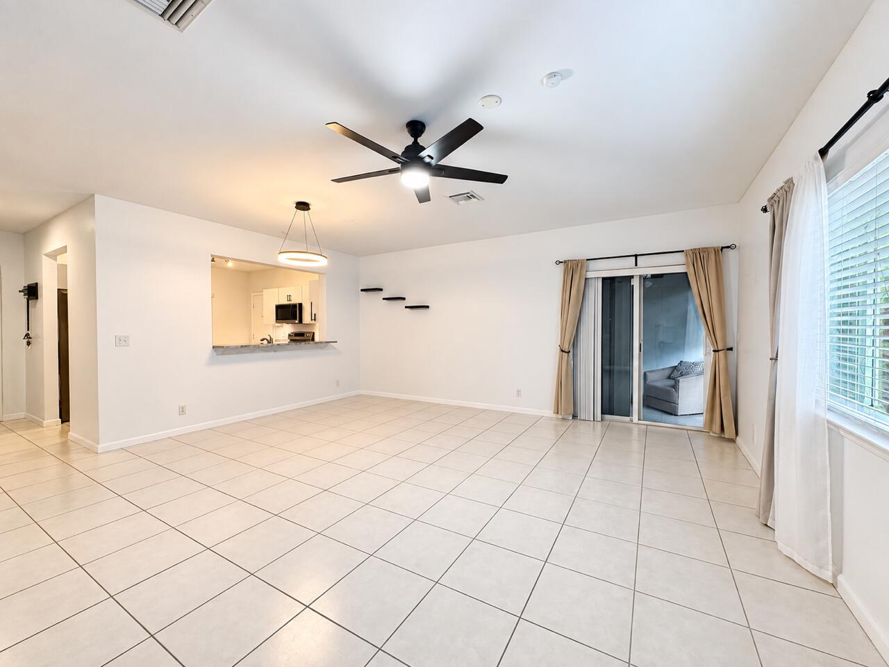 9491 Stanley, Tamarac FL 33321
