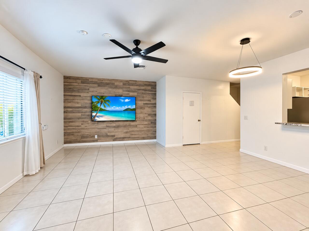 9491 Stanley, Tamarac FL 33321