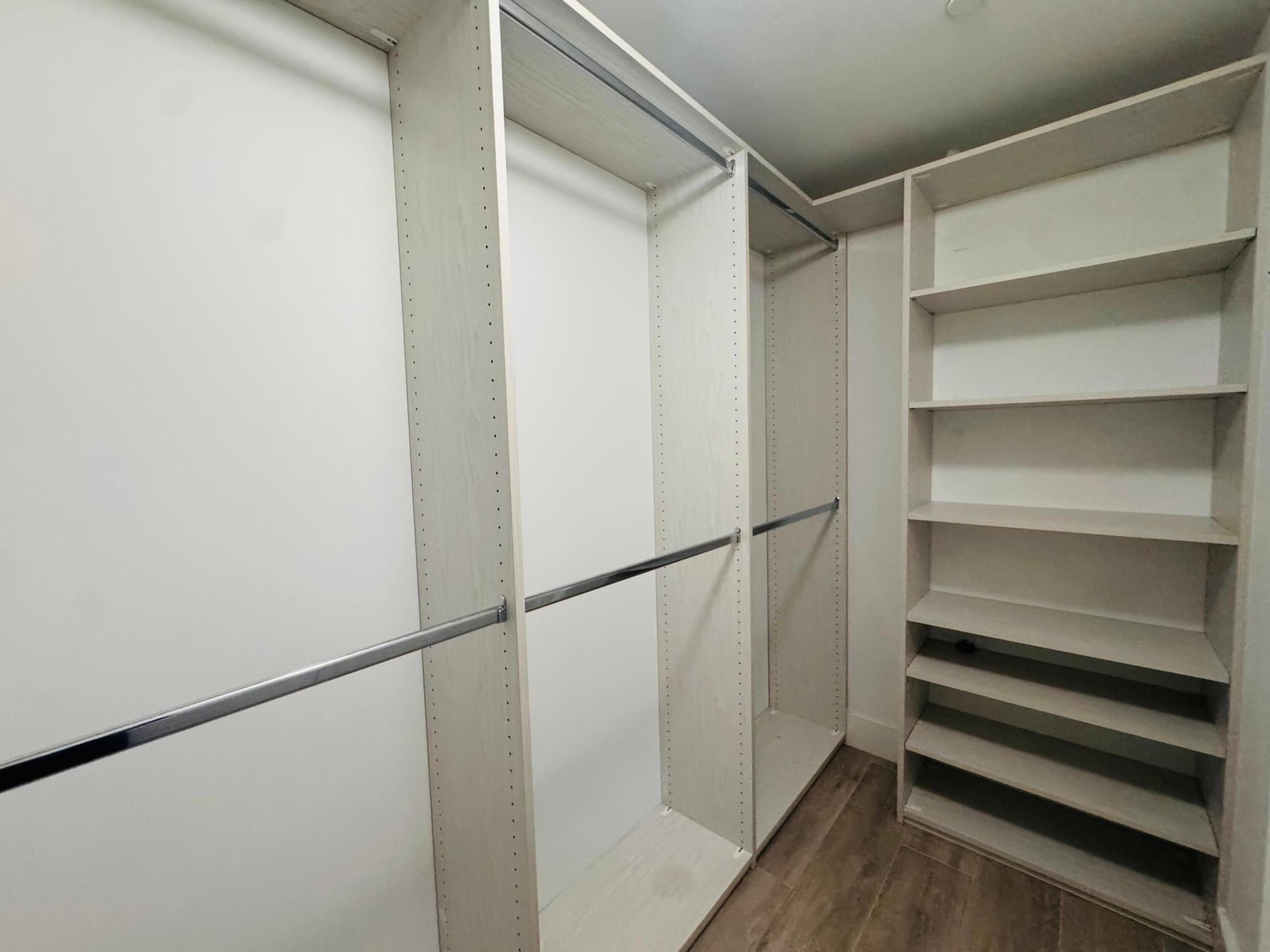 16385 BISCAYNE #1204, North Miami Beach FL 33160