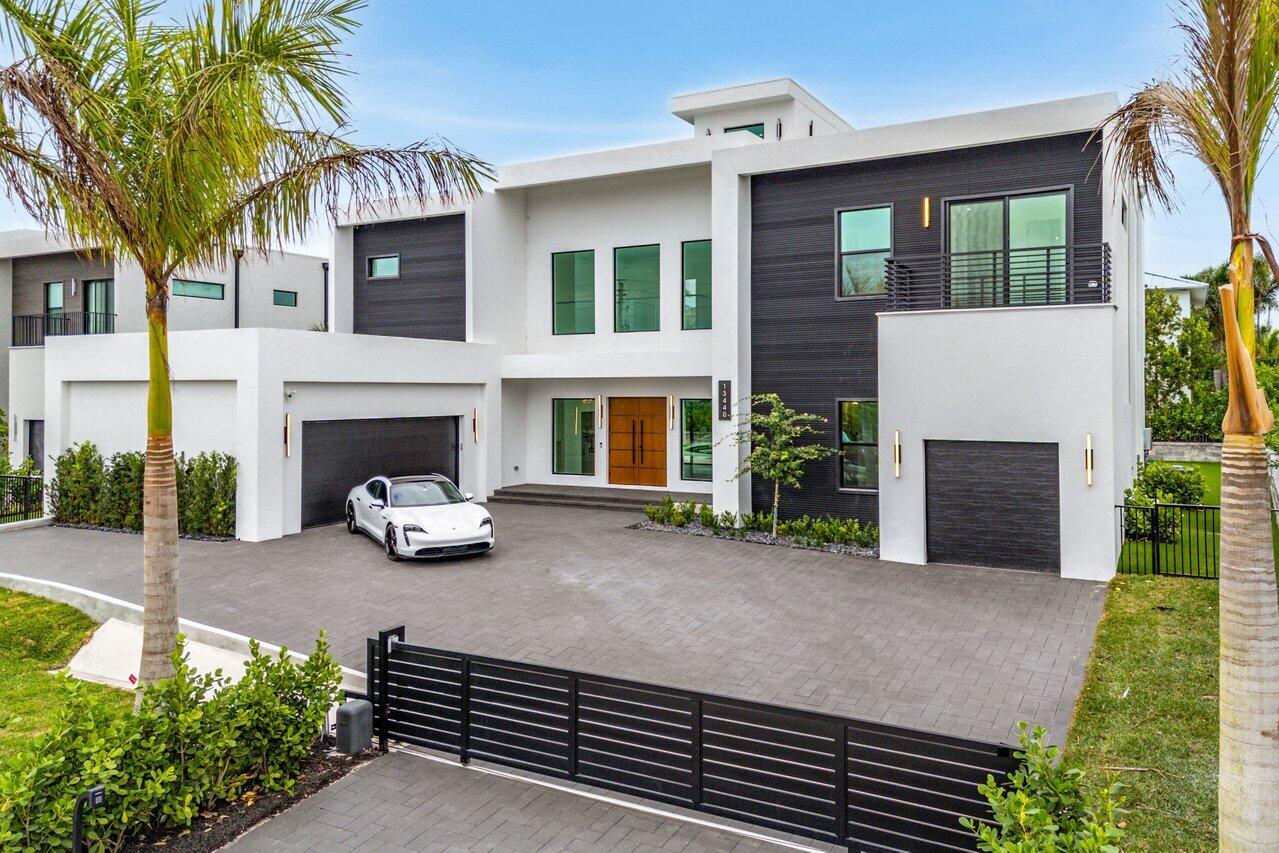 13440 US HIGHWAY 1, Juno Beach FL 33408