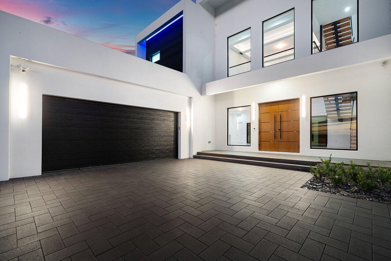 13440 US HIGHWAY 1, Juno Beach FL 33408