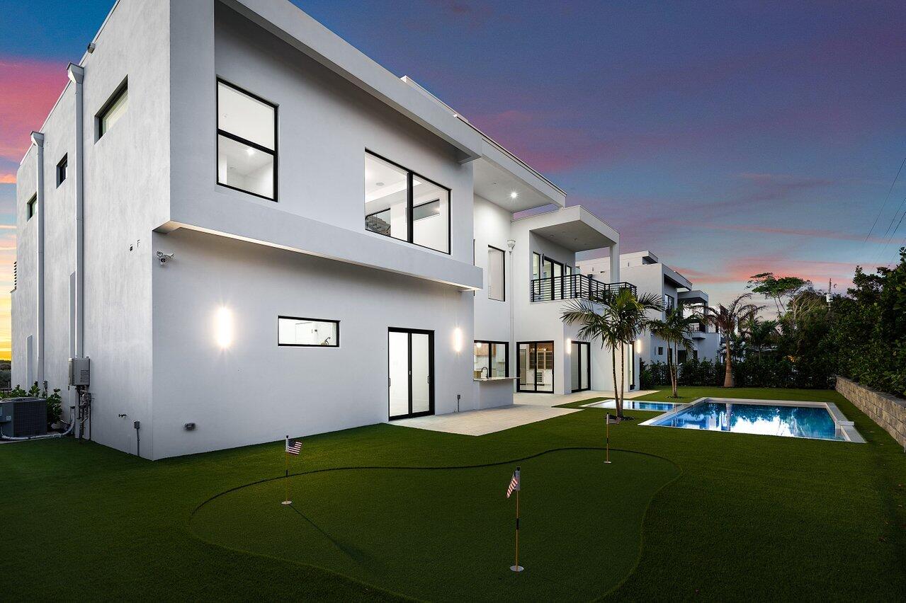 13440 US HIGHWAY 1, Juno Beach FL 33408
