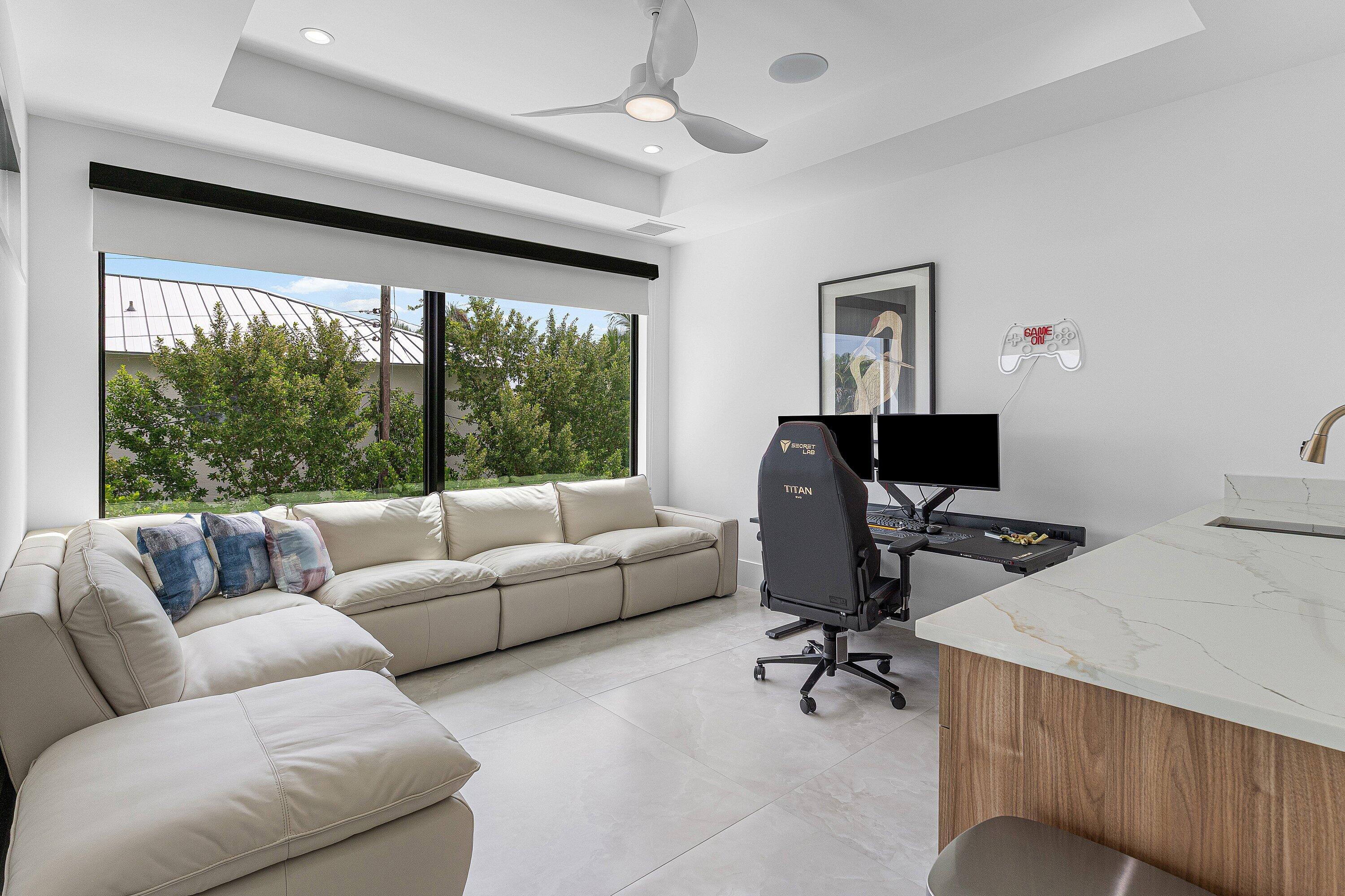 13440 US HIGHWAY 1, Juno Beach FL 33408