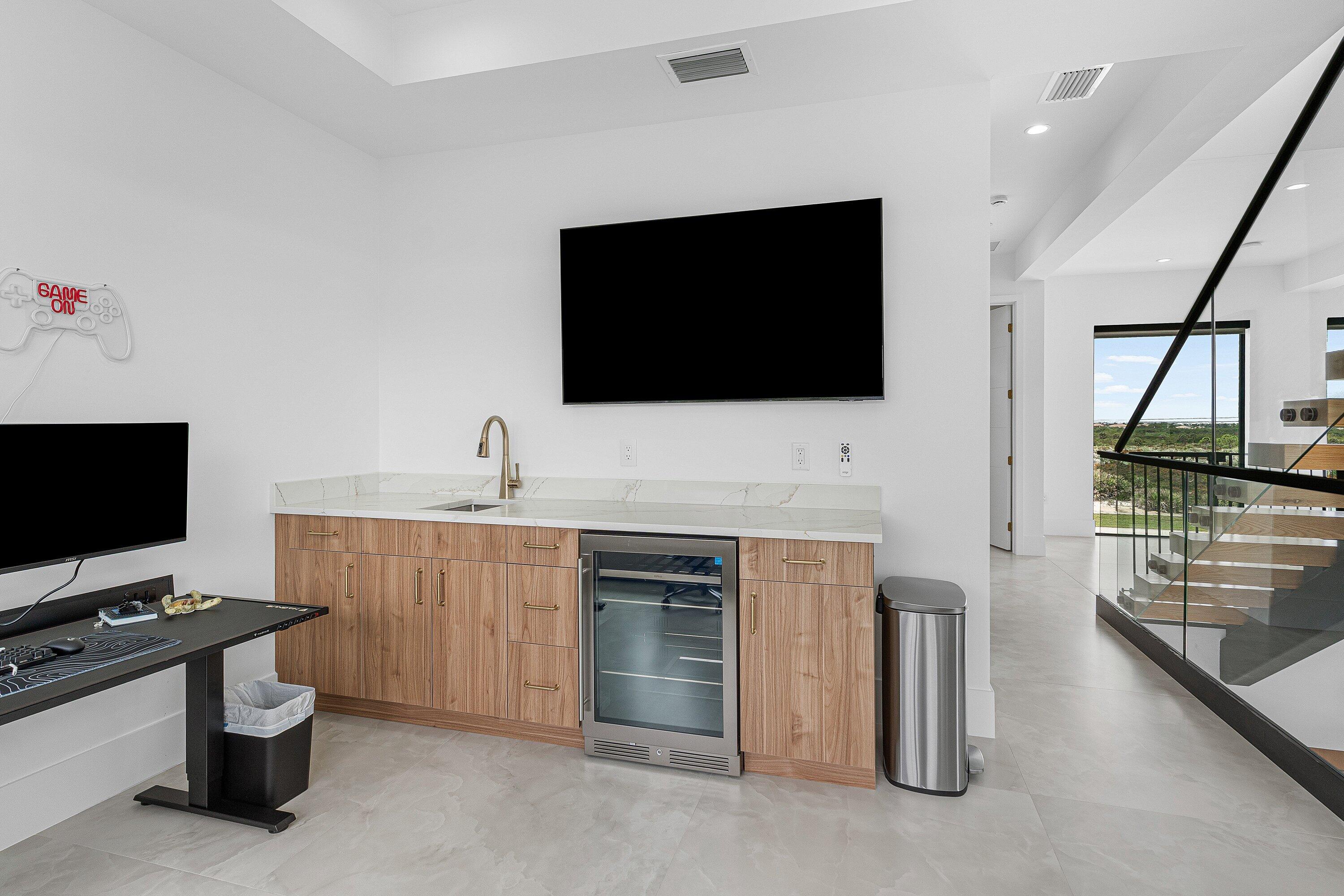 13440 US HIGHWAY 1, Juno Beach FL 33408