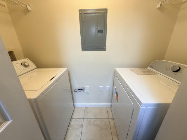 8201 Myrtlewood #201, Palm Beach Gardens FL 33418