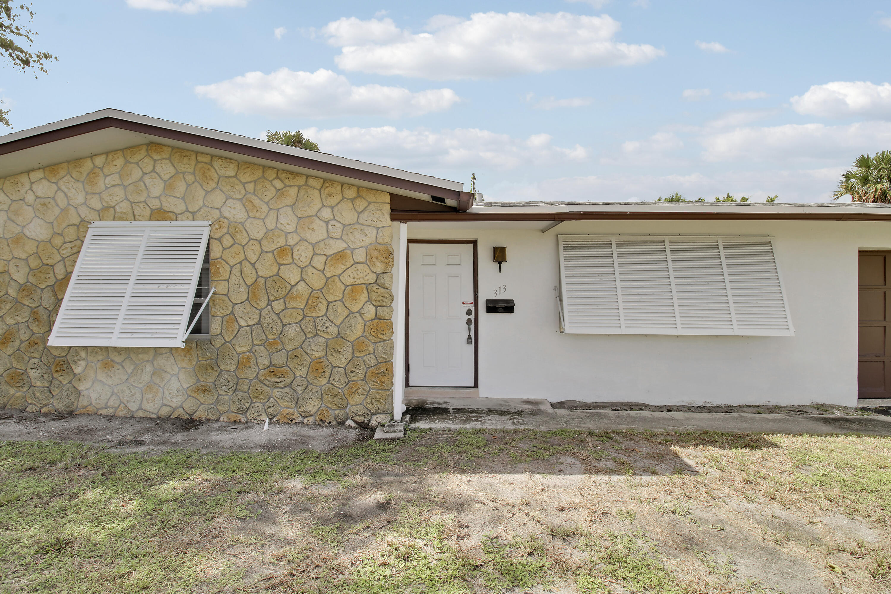 313 BALSAM, Palm Beach Gardens FL 33410