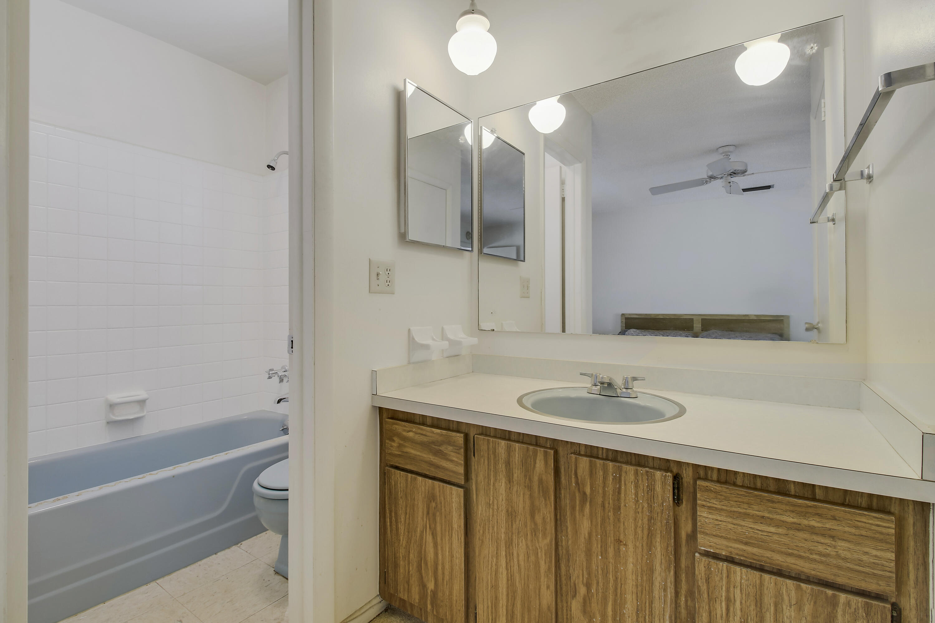 313 BALSAM, Palm Beach Gardens FL 33410