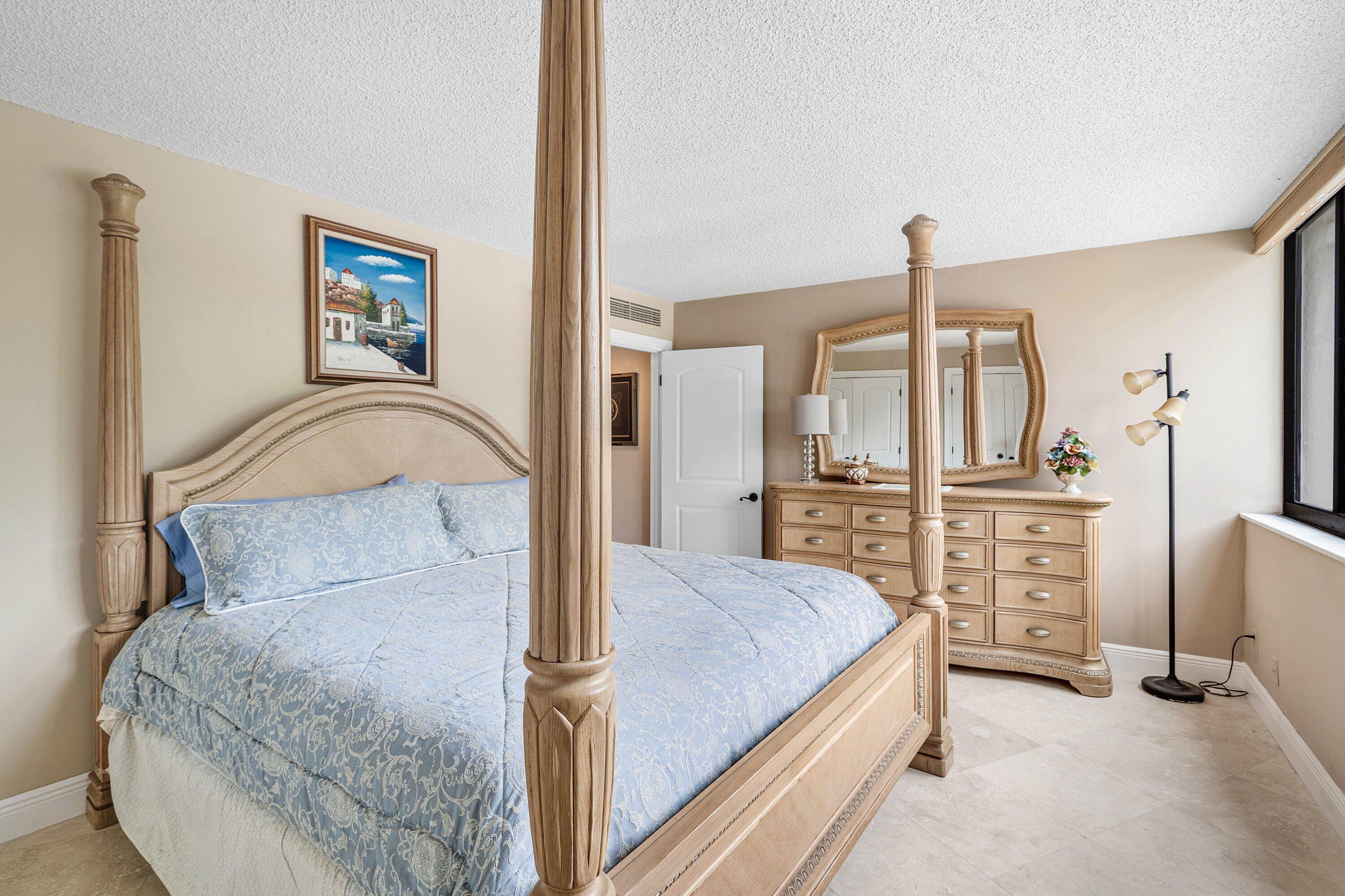 6885 N Ocean #1040, Ocean Ridge FL 33435