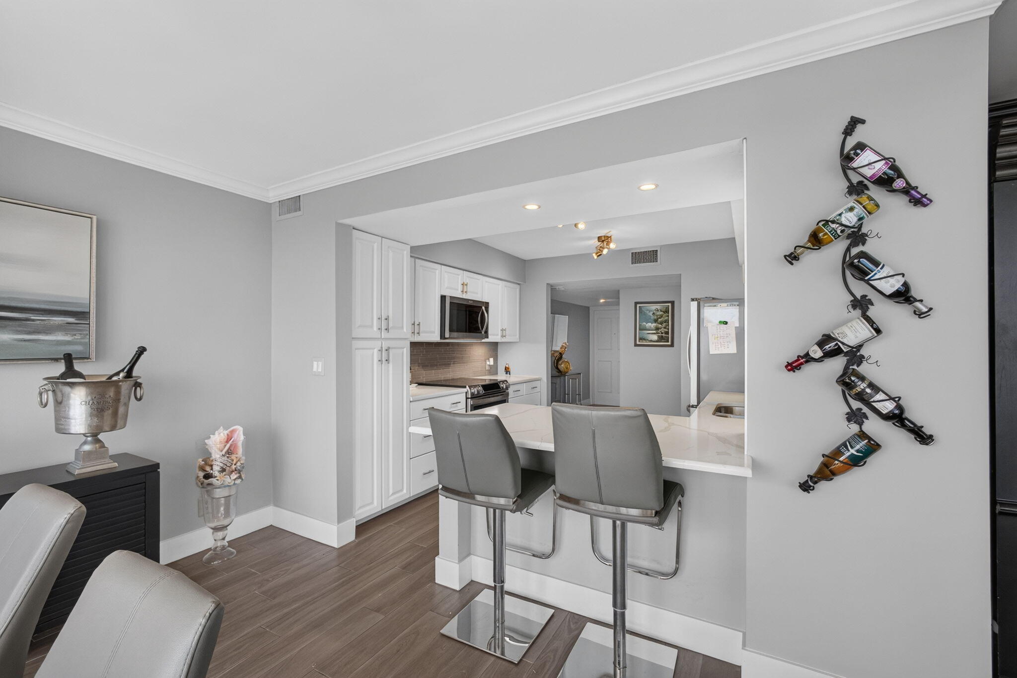 126 LAKESHORE #1125, North Palm Beach FL 33408