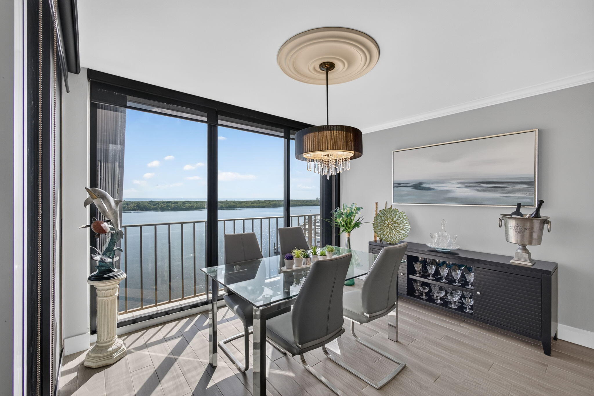 126 LAKESHORE #1125, North Palm Beach FL 33408