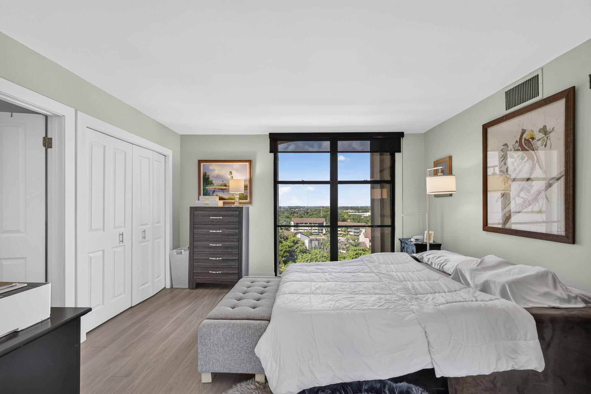 126 LAKESHORE #1125, North Palm Beach FL 33408