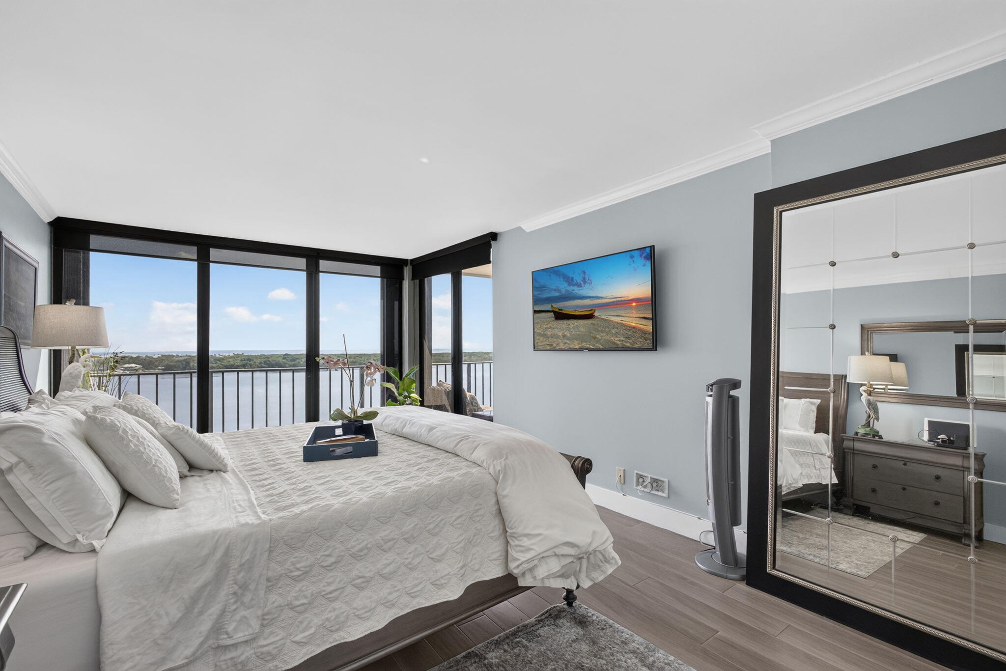 126 LAKESHORE #1125, North Palm Beach FL 33408
