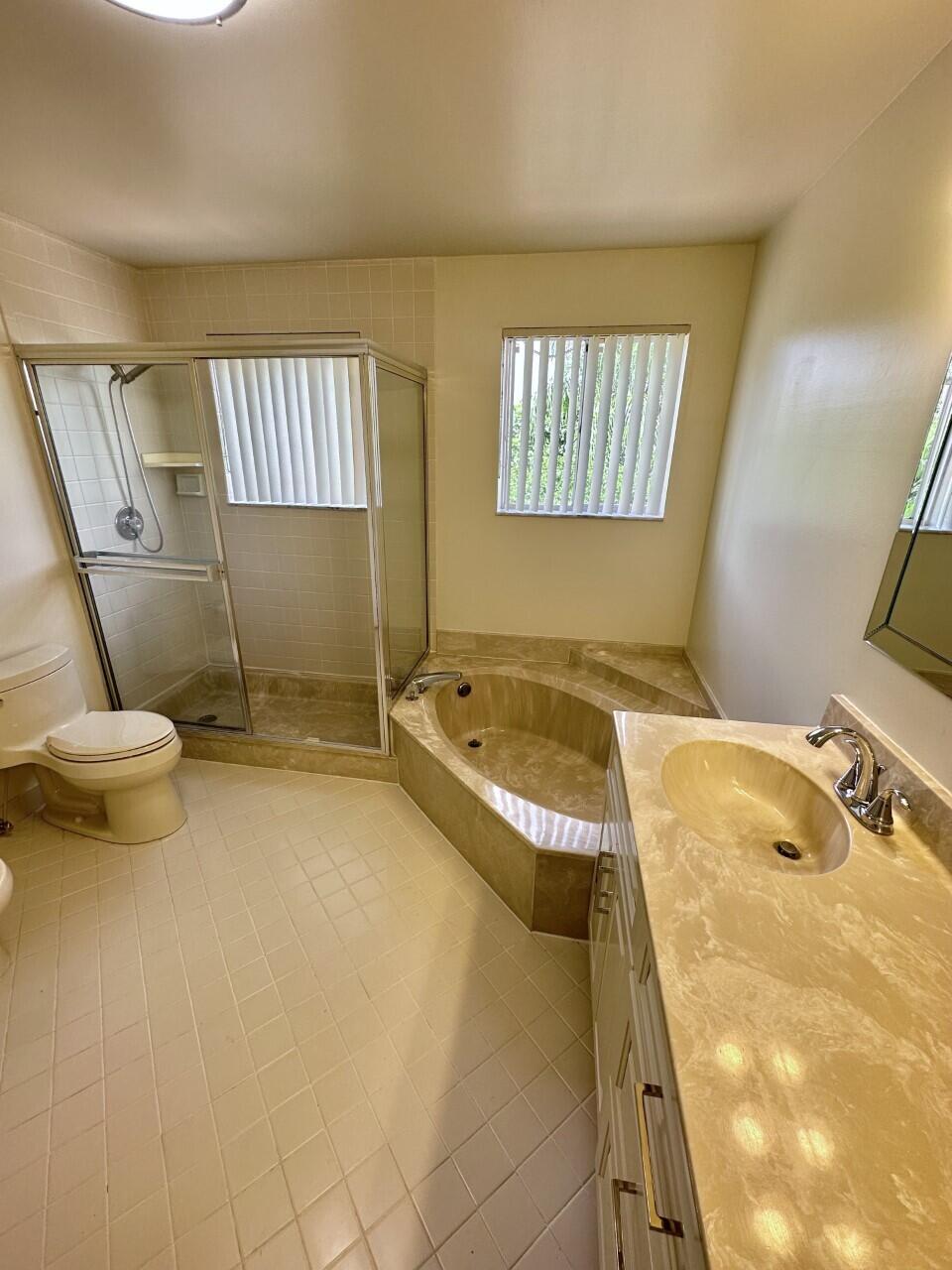 6758 VIA REGINA, Boca Raton FL 33433