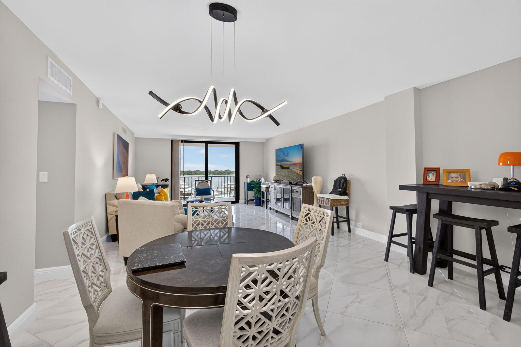 1208 MARINE #402, North Palm Beach FL 33408