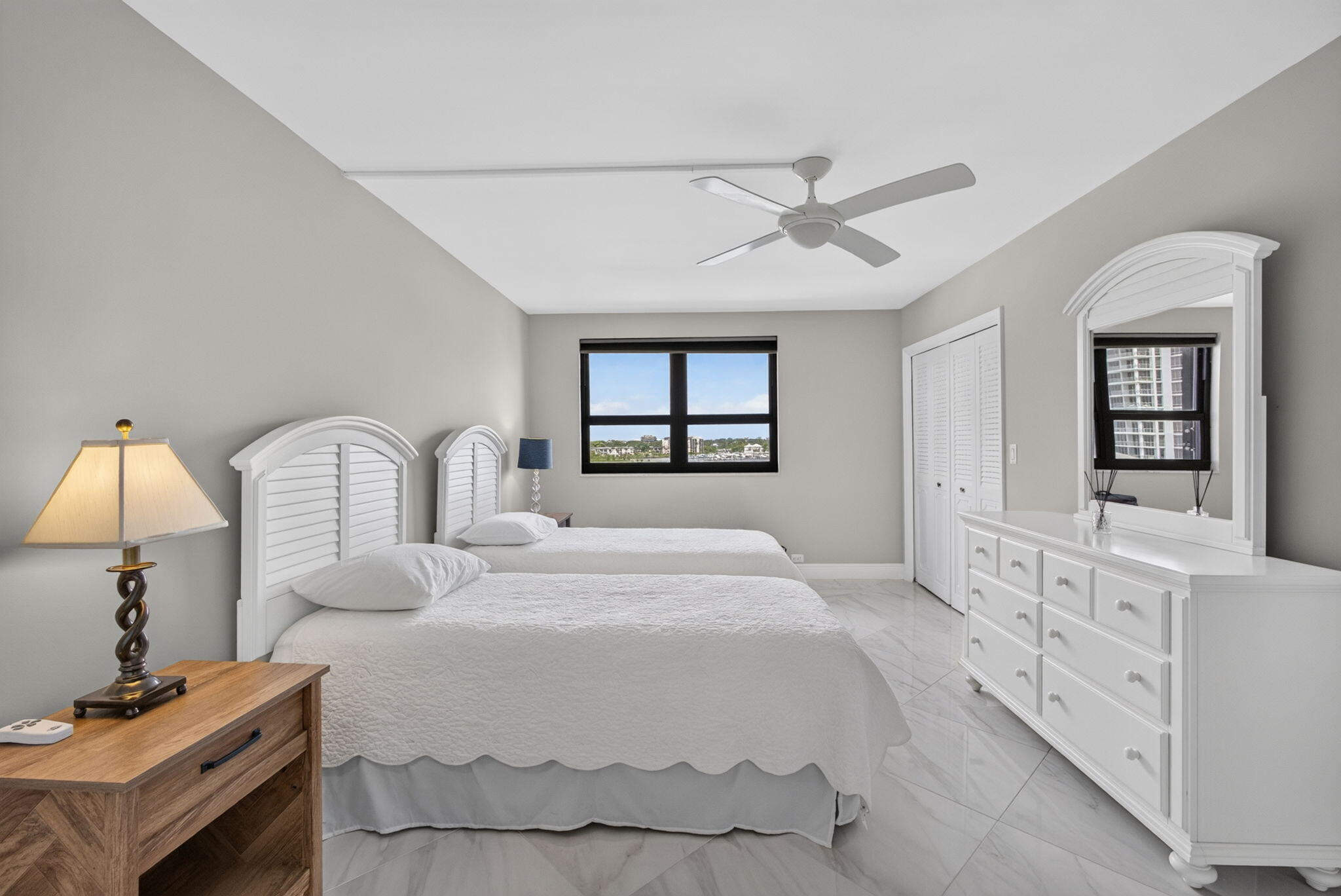 1208 MARINE #402, North Palm Beach FL 33408