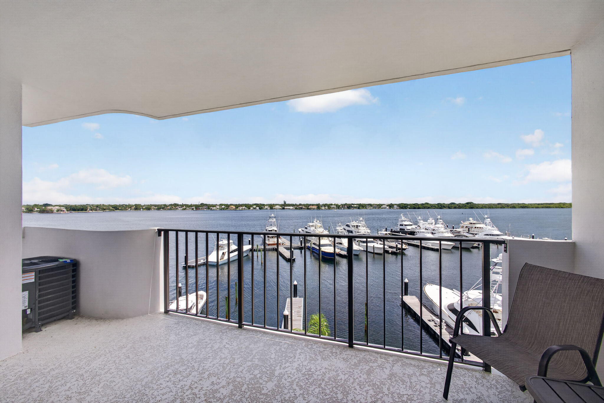 1208 MARINE #402, North Palm Beach FL 33408