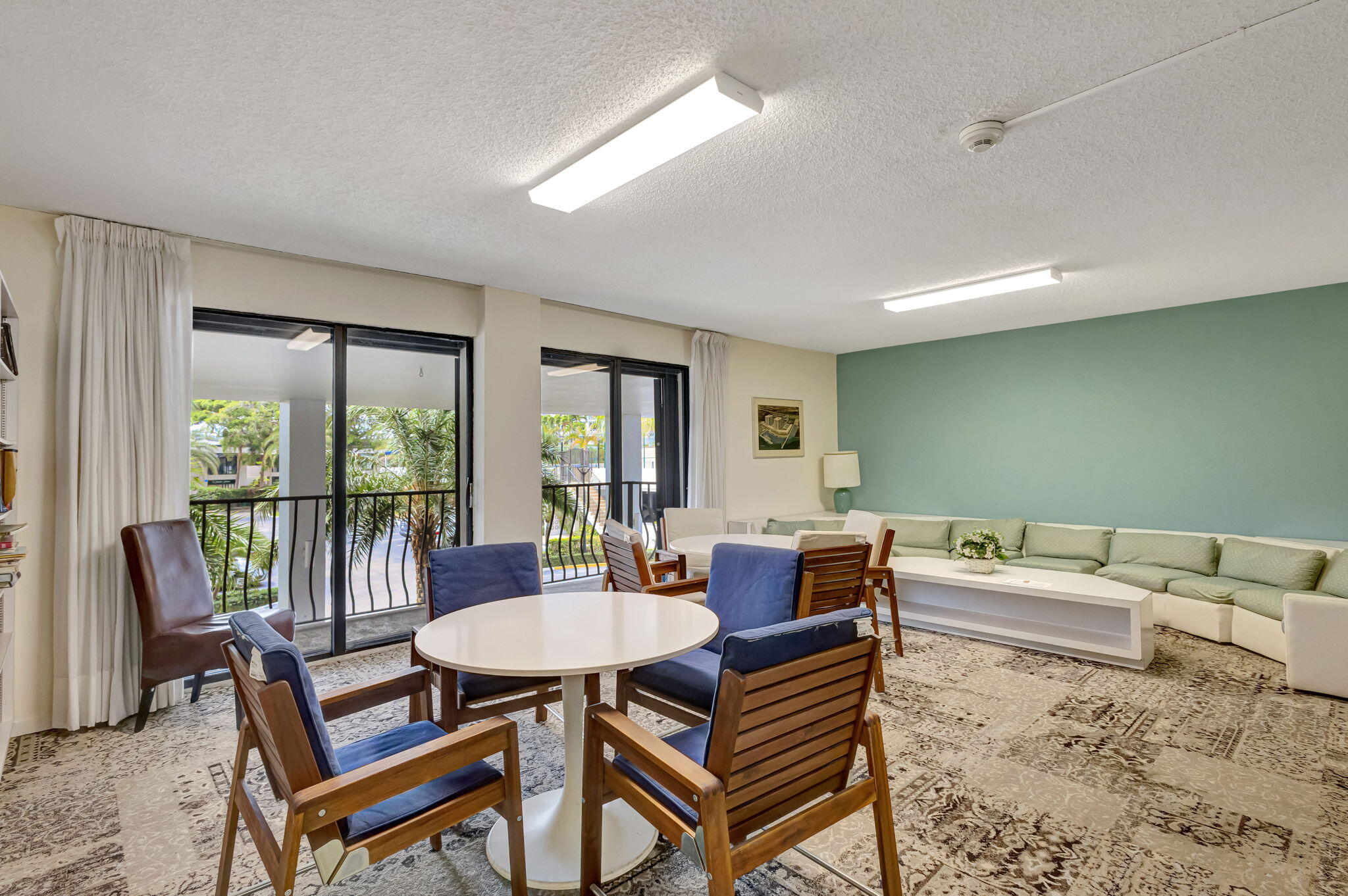 1208 MARINE #402, North Palm Beach FL 33408