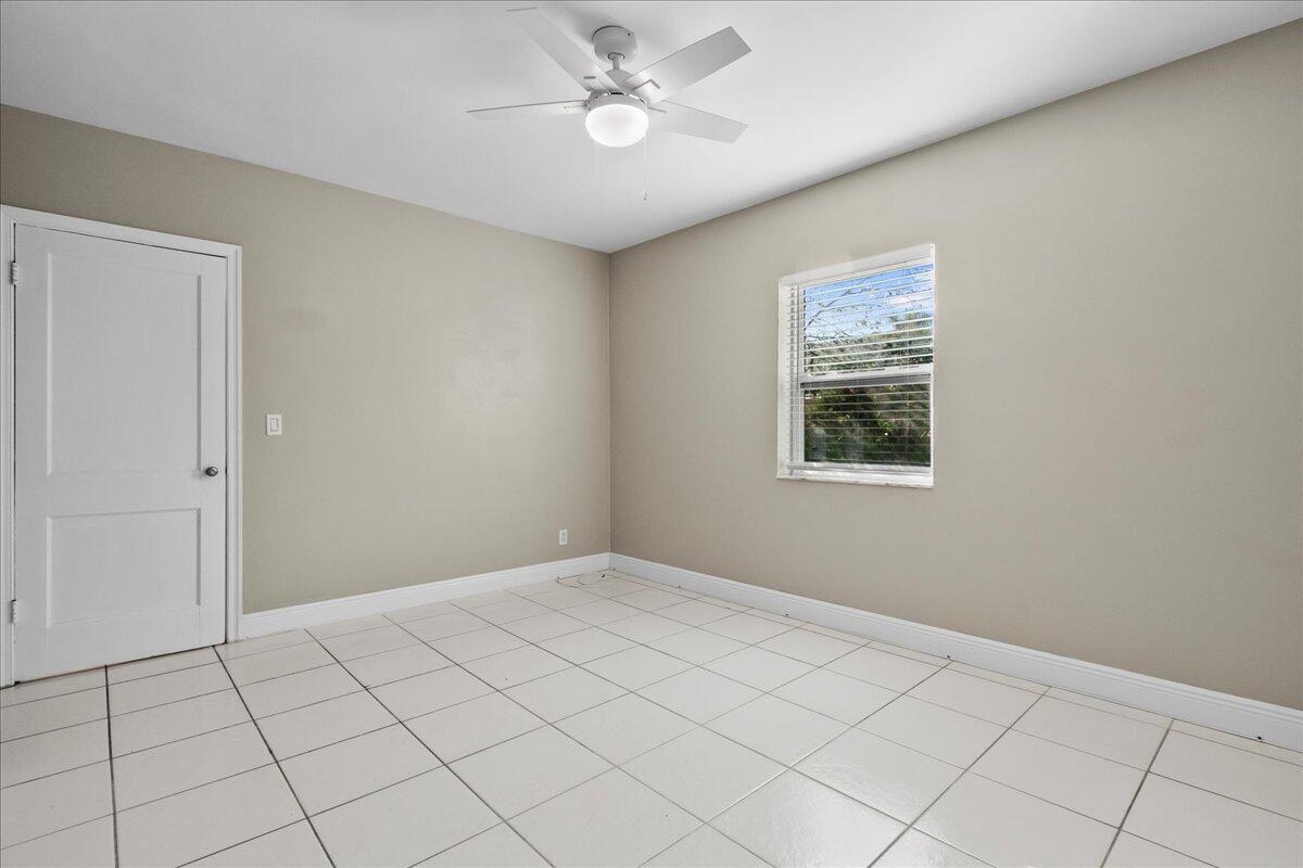 205 Palm, Lantana FL 33462