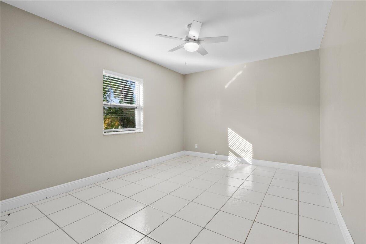 205 Palm, Lantana FL 33462