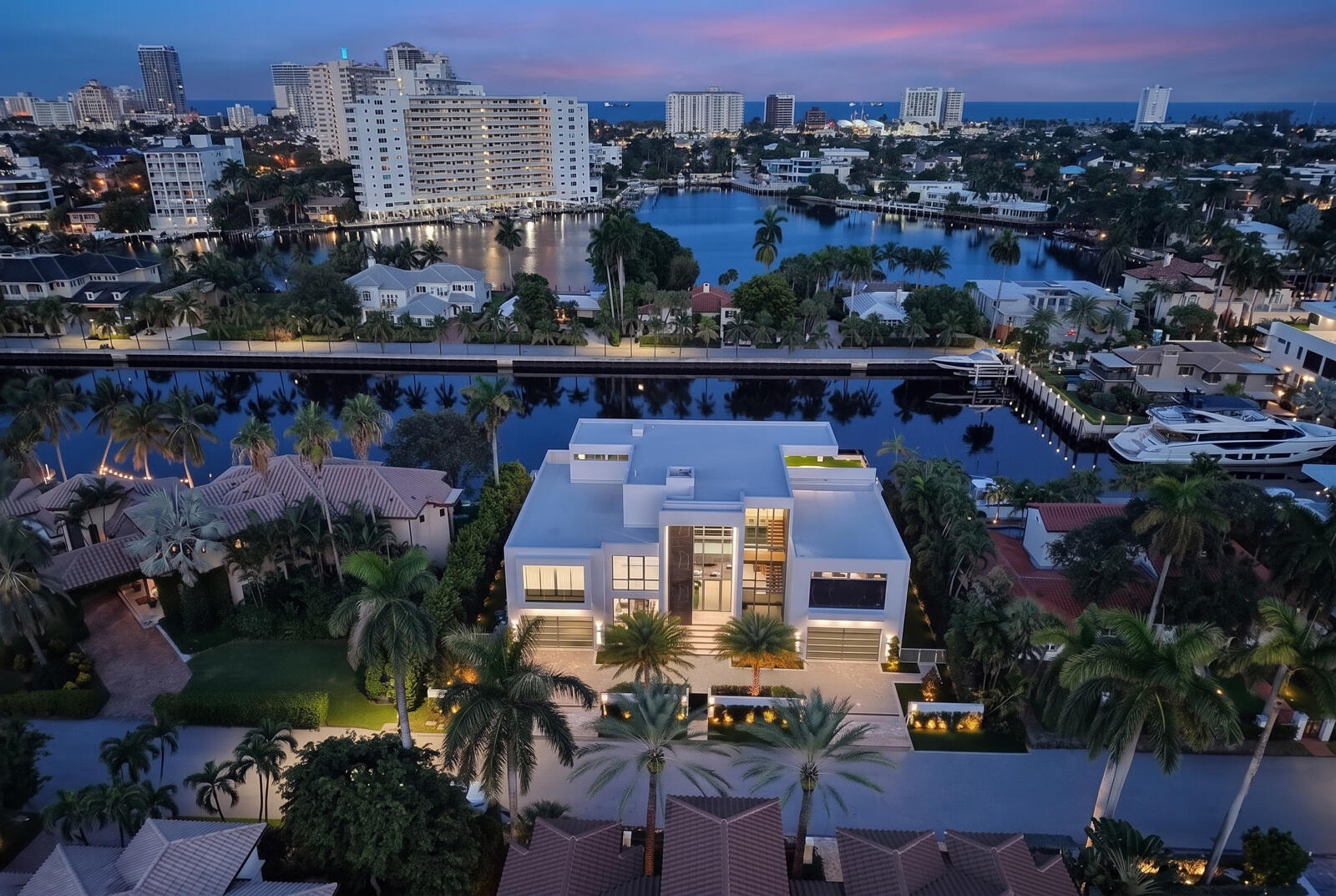 414 ROYAL PLAZA, Fort Lauderdale FL 33301