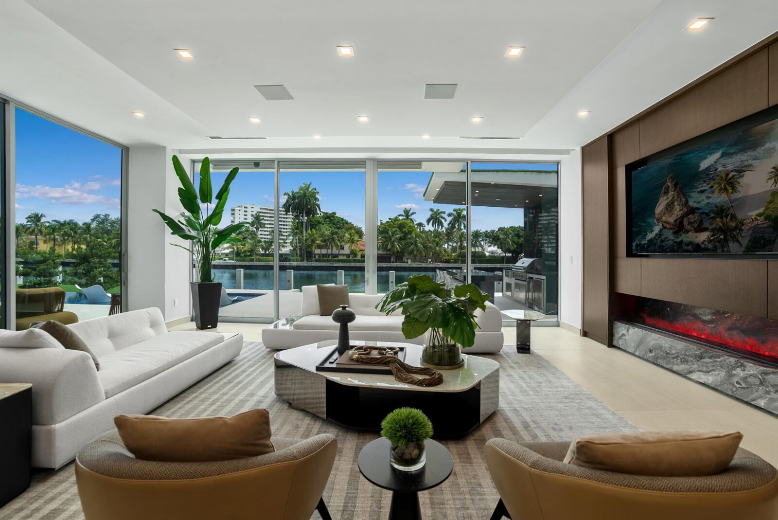 414 ROYAL PLAZA, Fort Lauderdale FL 33301