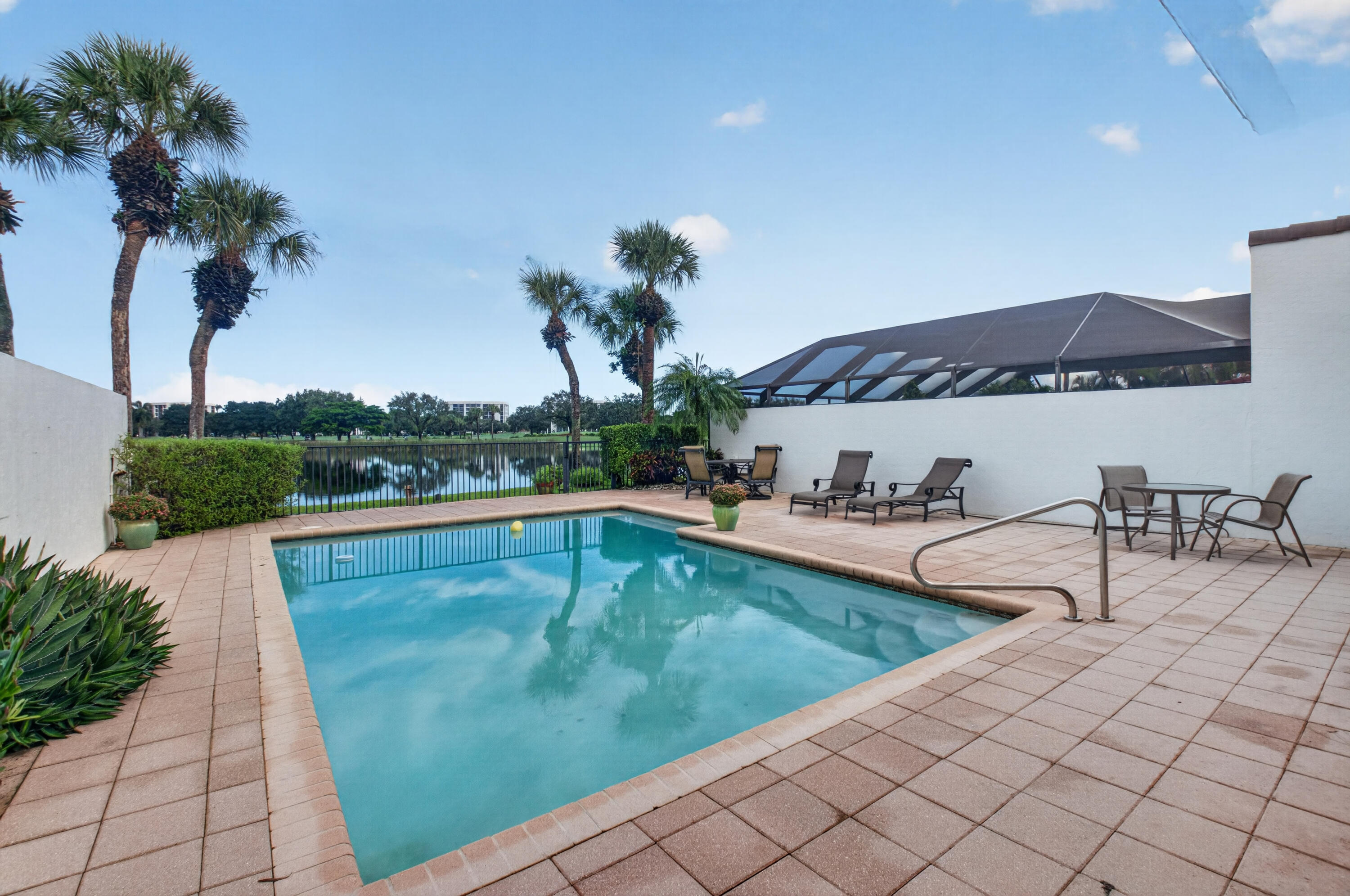 6761 Woodbridge, Boca Raton FL 33434