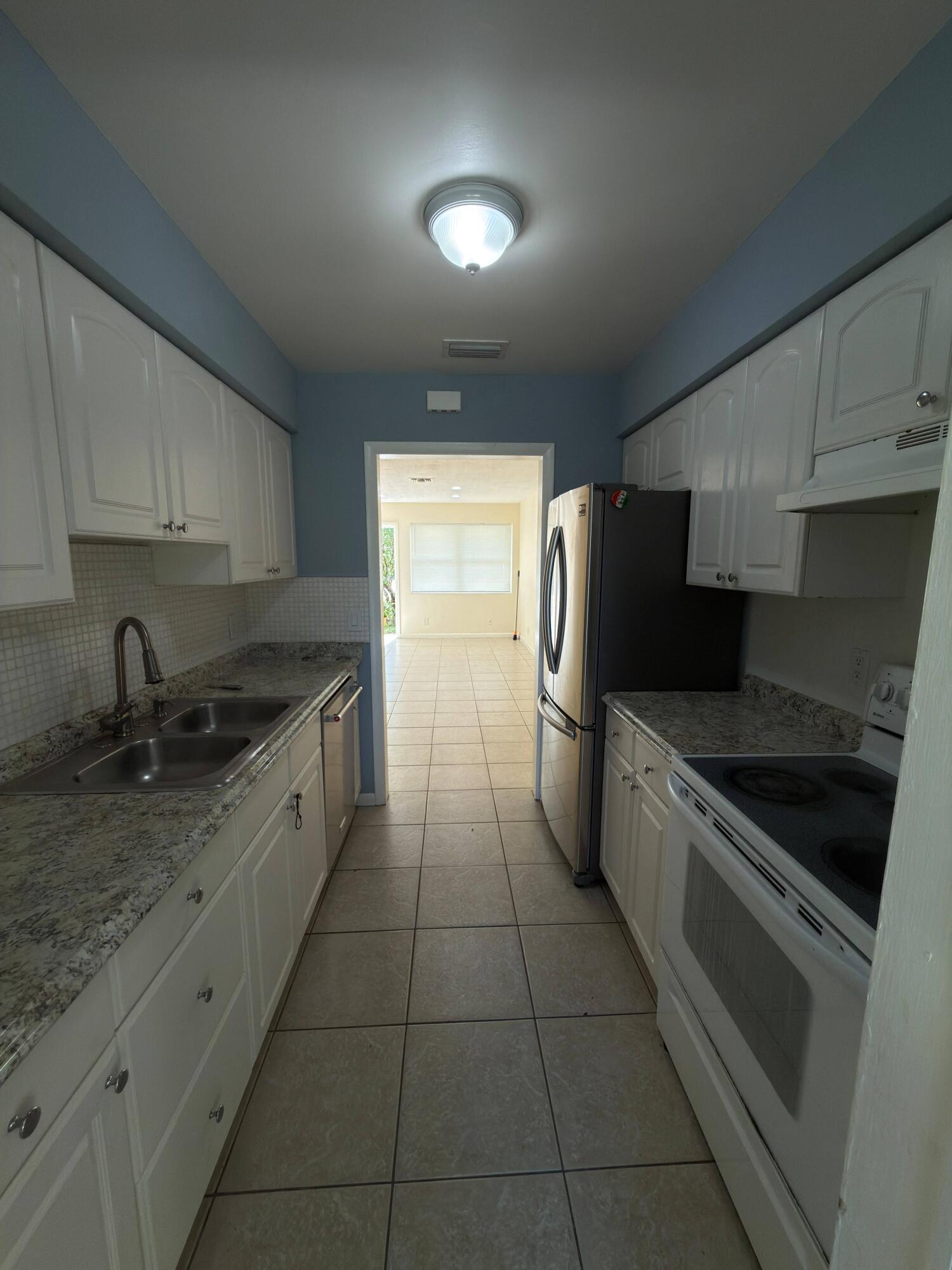 307 Northlake, North Palm Beach FL 33408