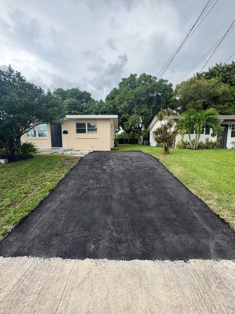 307 Northlake, North Palm Beach FL 33408