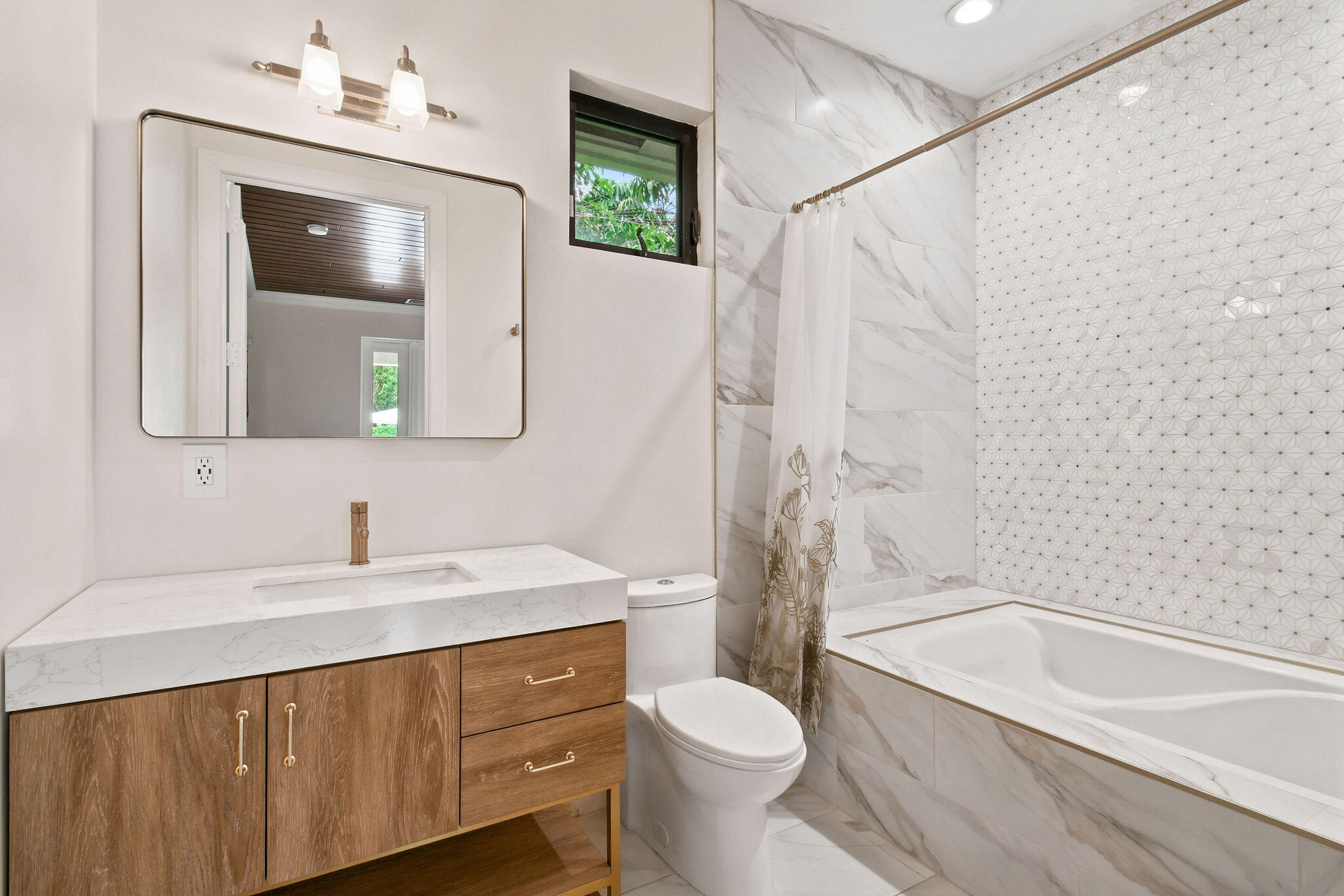 5664 High Flyer, Palm Beach Gardens FL 33418