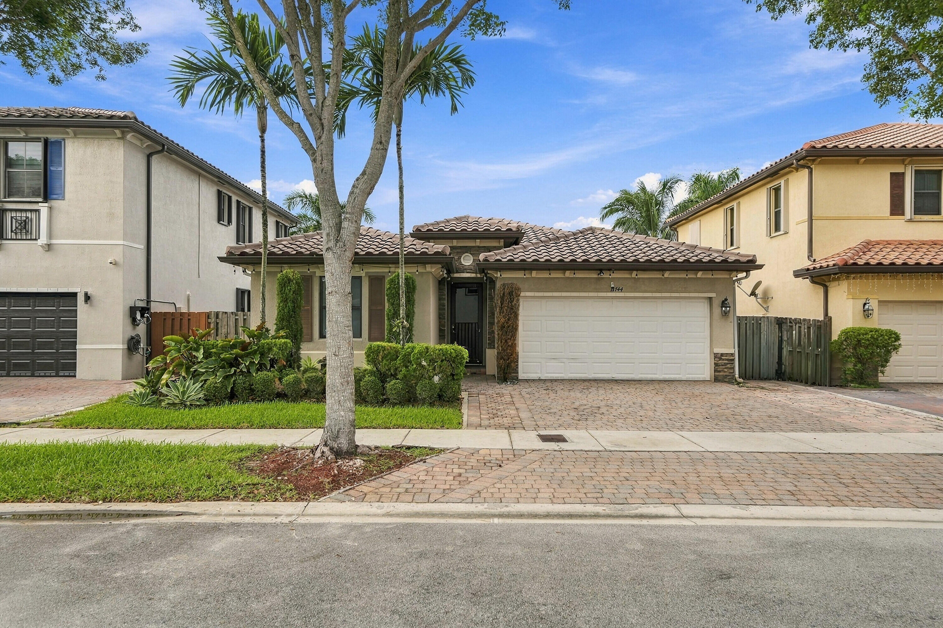 11744 SW 151ST, Miami FL 33196