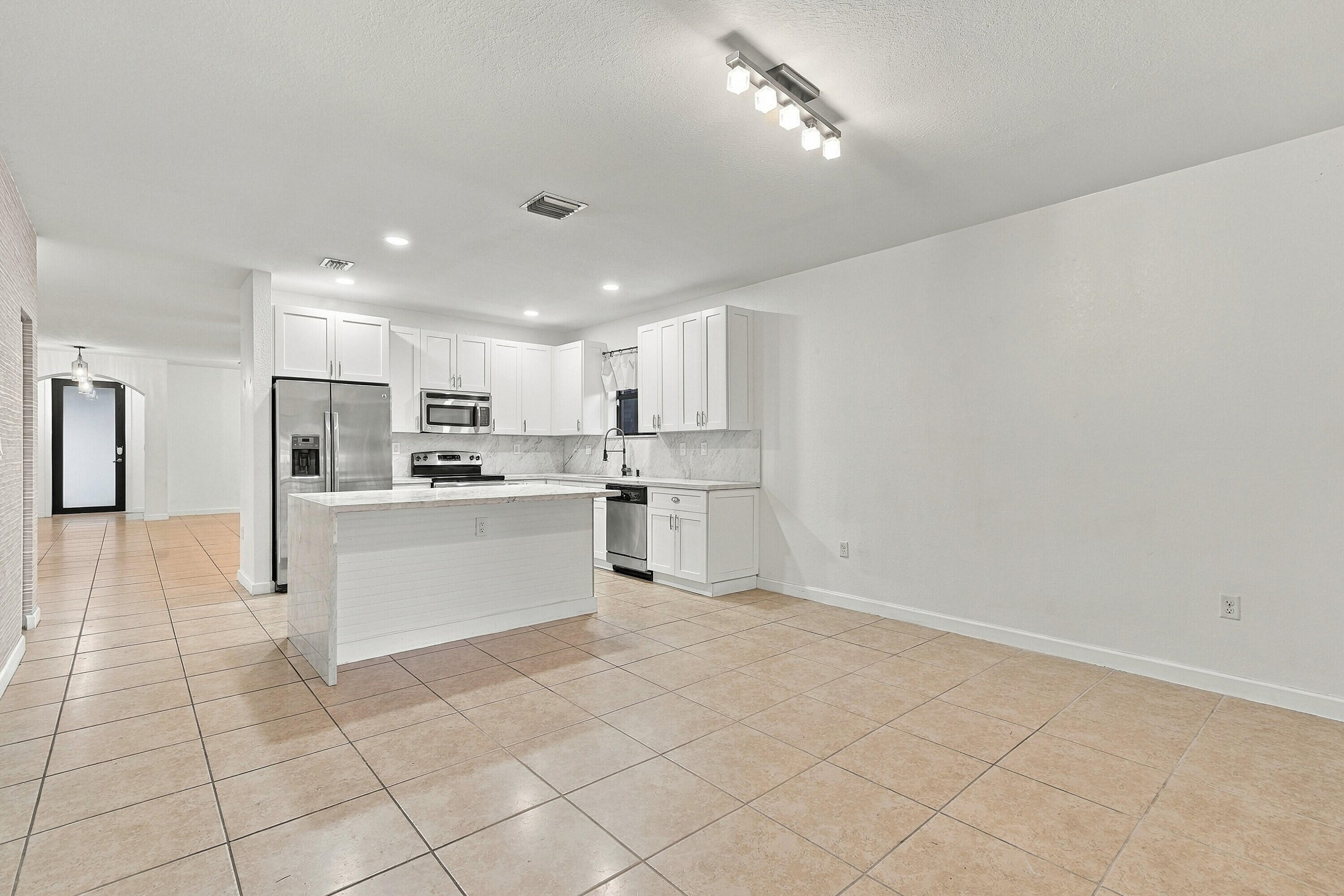 11744 SW 151ST, Miami FL 33196