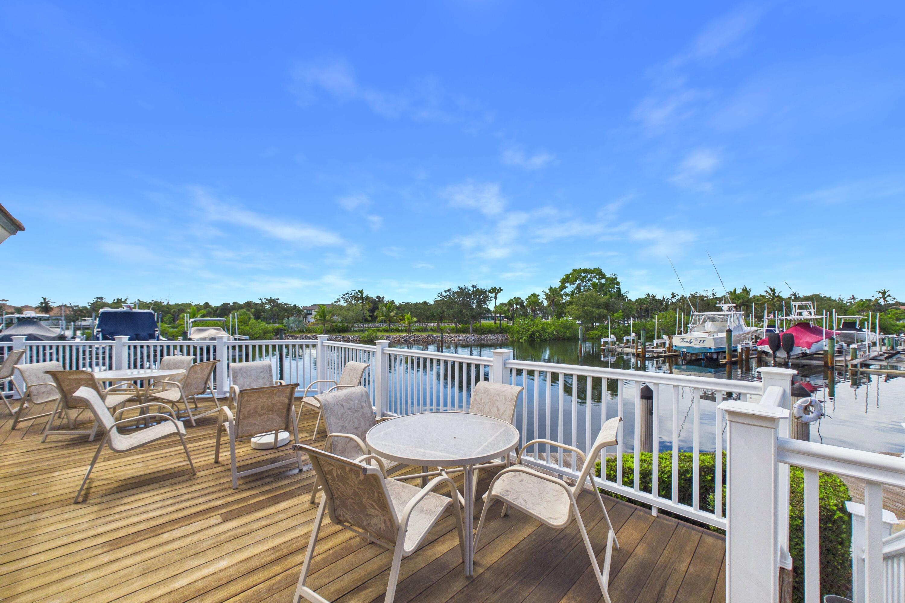 412 Coral Cove, North Palm Beach FL 33408