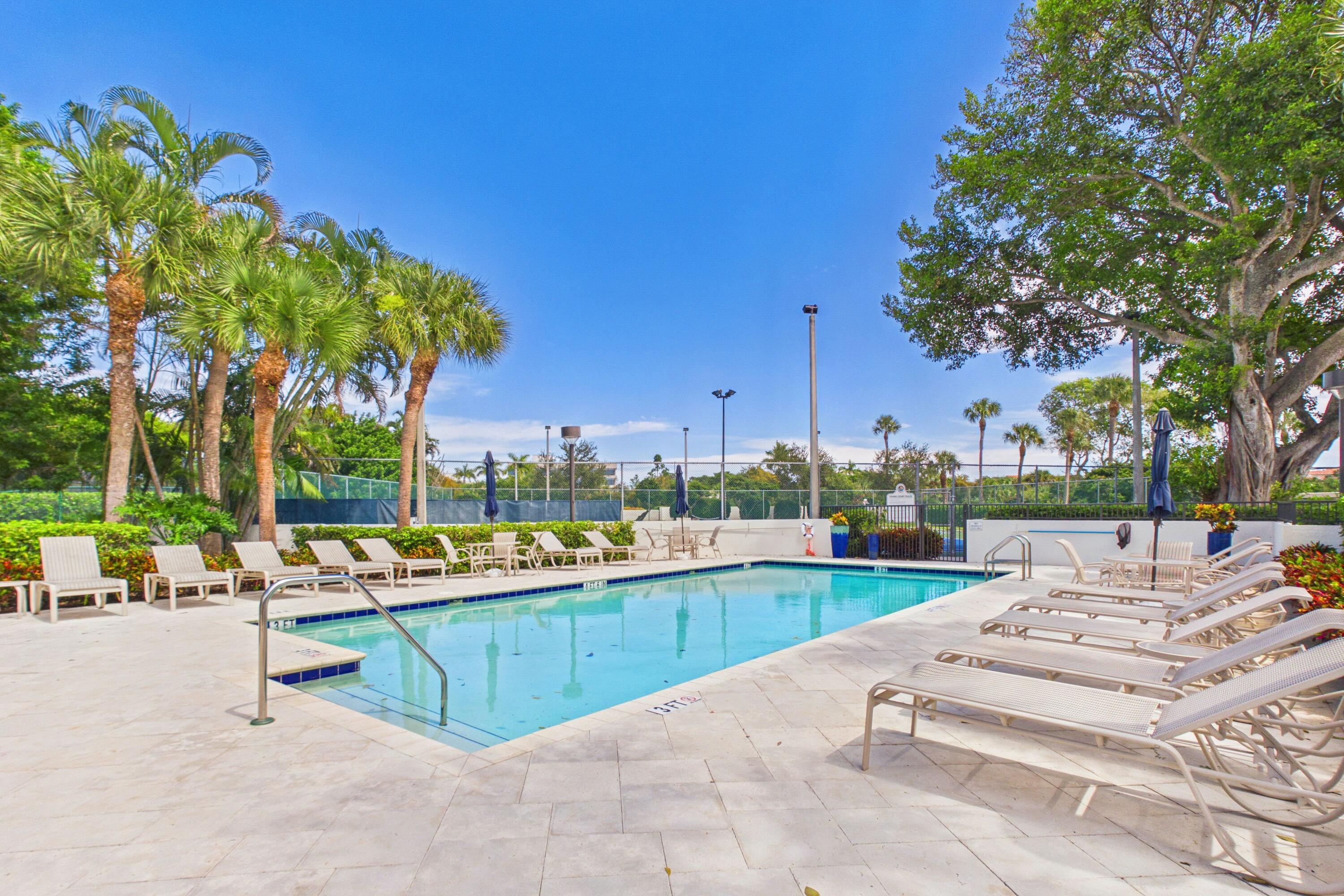 412 Coral Cove, North Palm Beach FL 33408