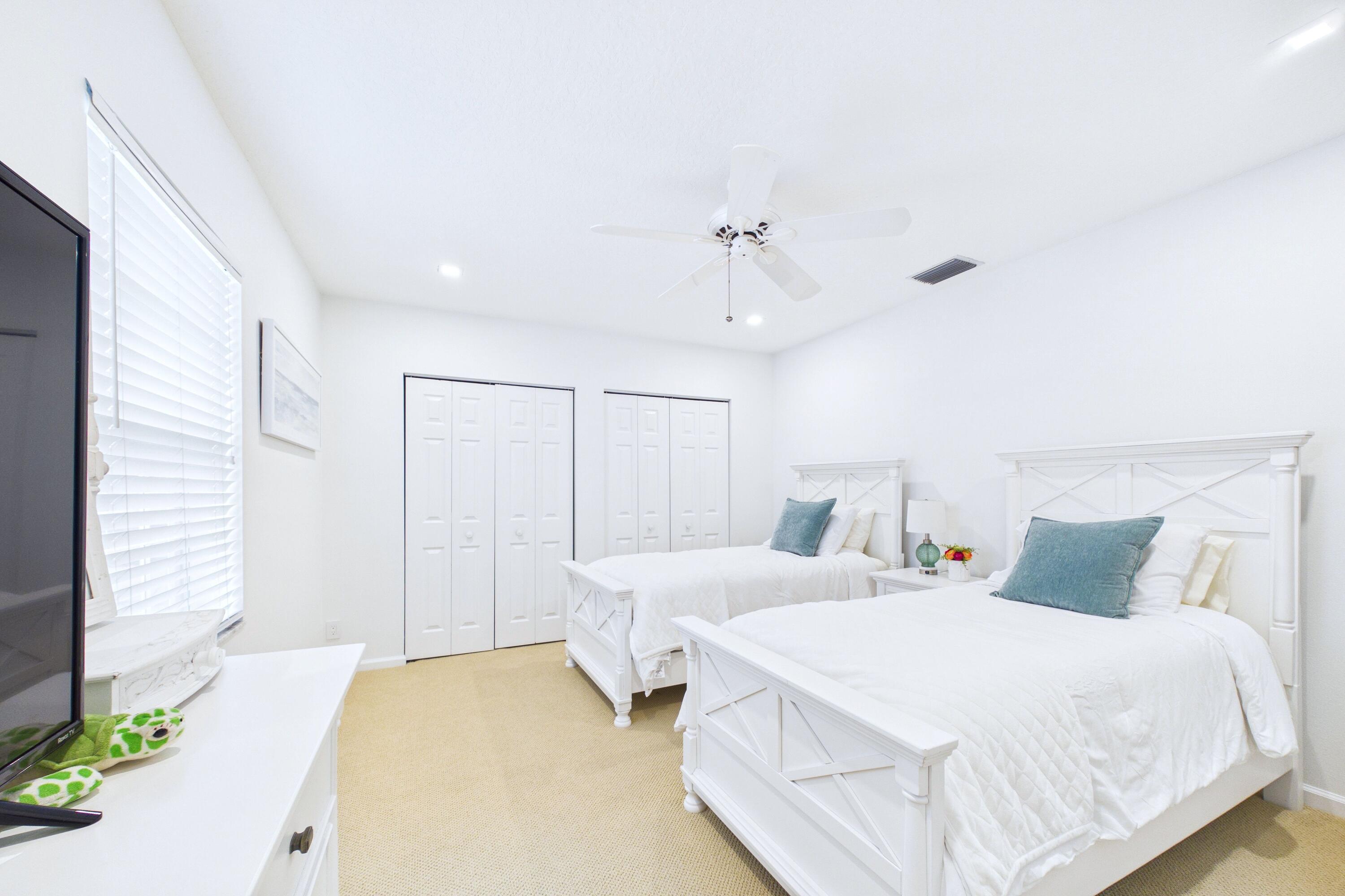 412 Coral Cove, North Palm Beach FL 33408