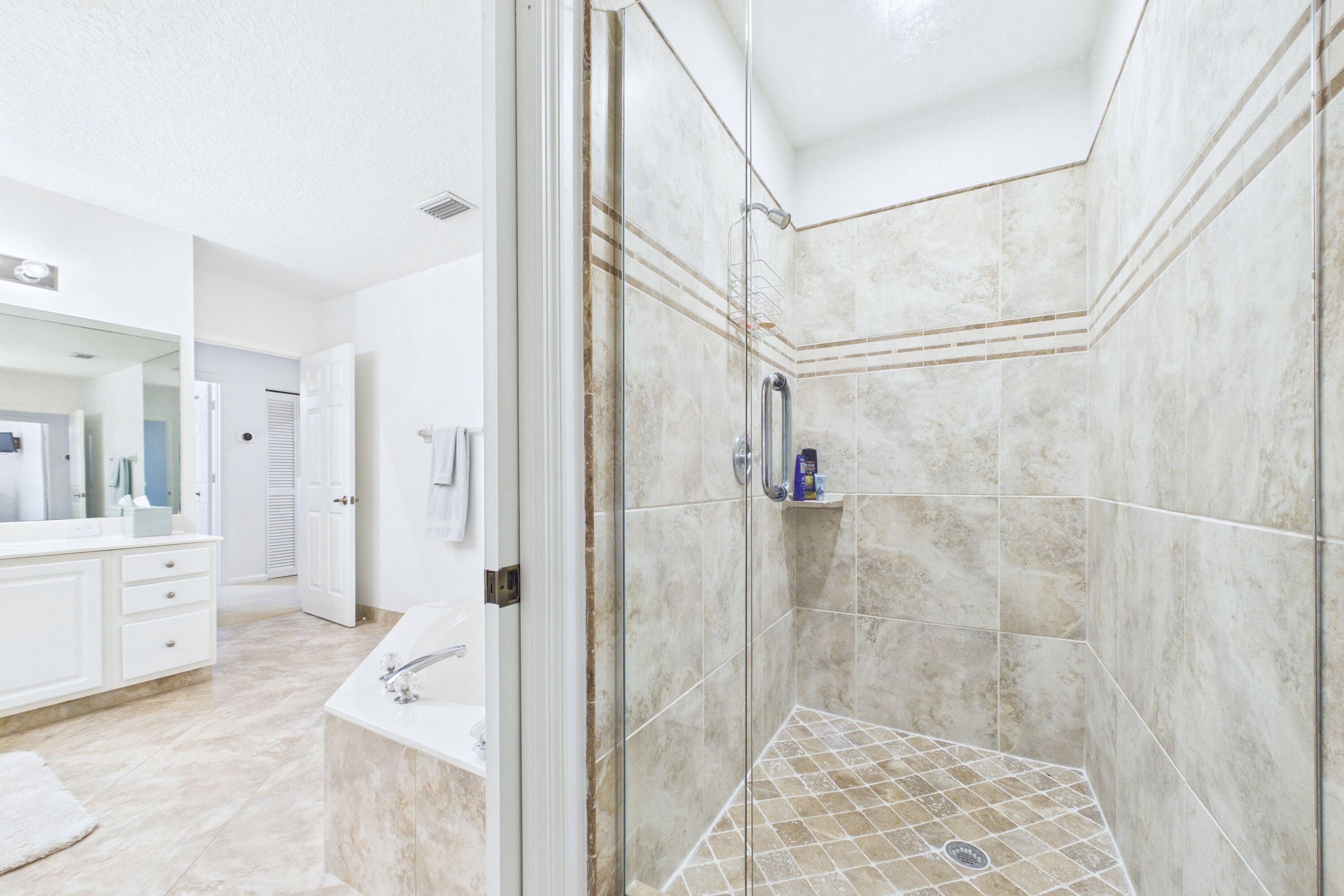 412 Coral Cove, North Palm Beach FL 33408