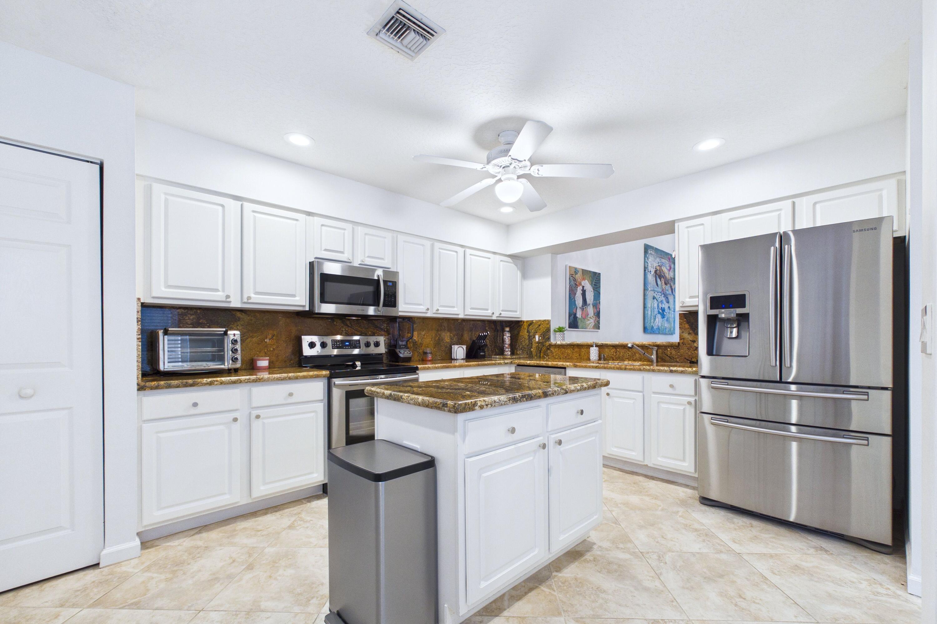 412 Coral Cove, North Palm Beach FL 33408