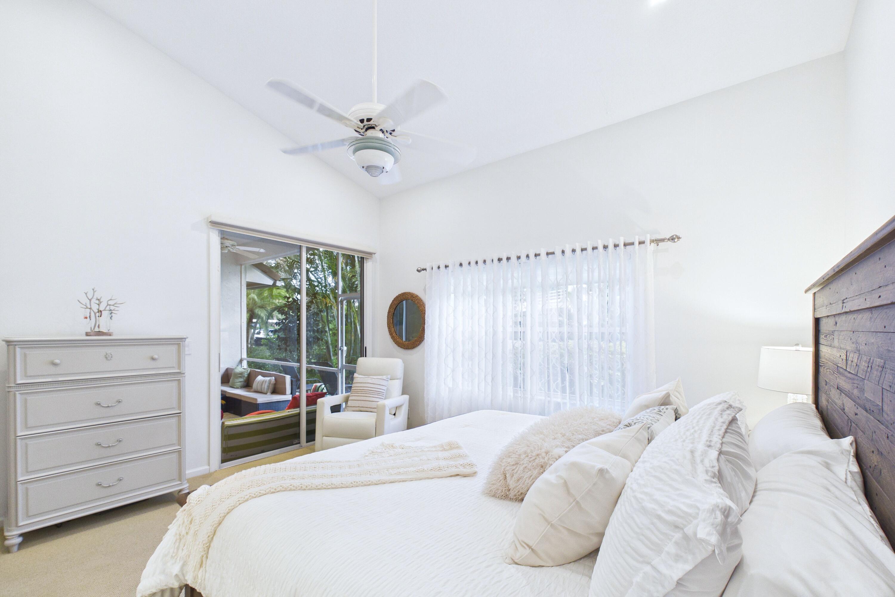 412 Coral Cove, North Palm Beach FL 33408