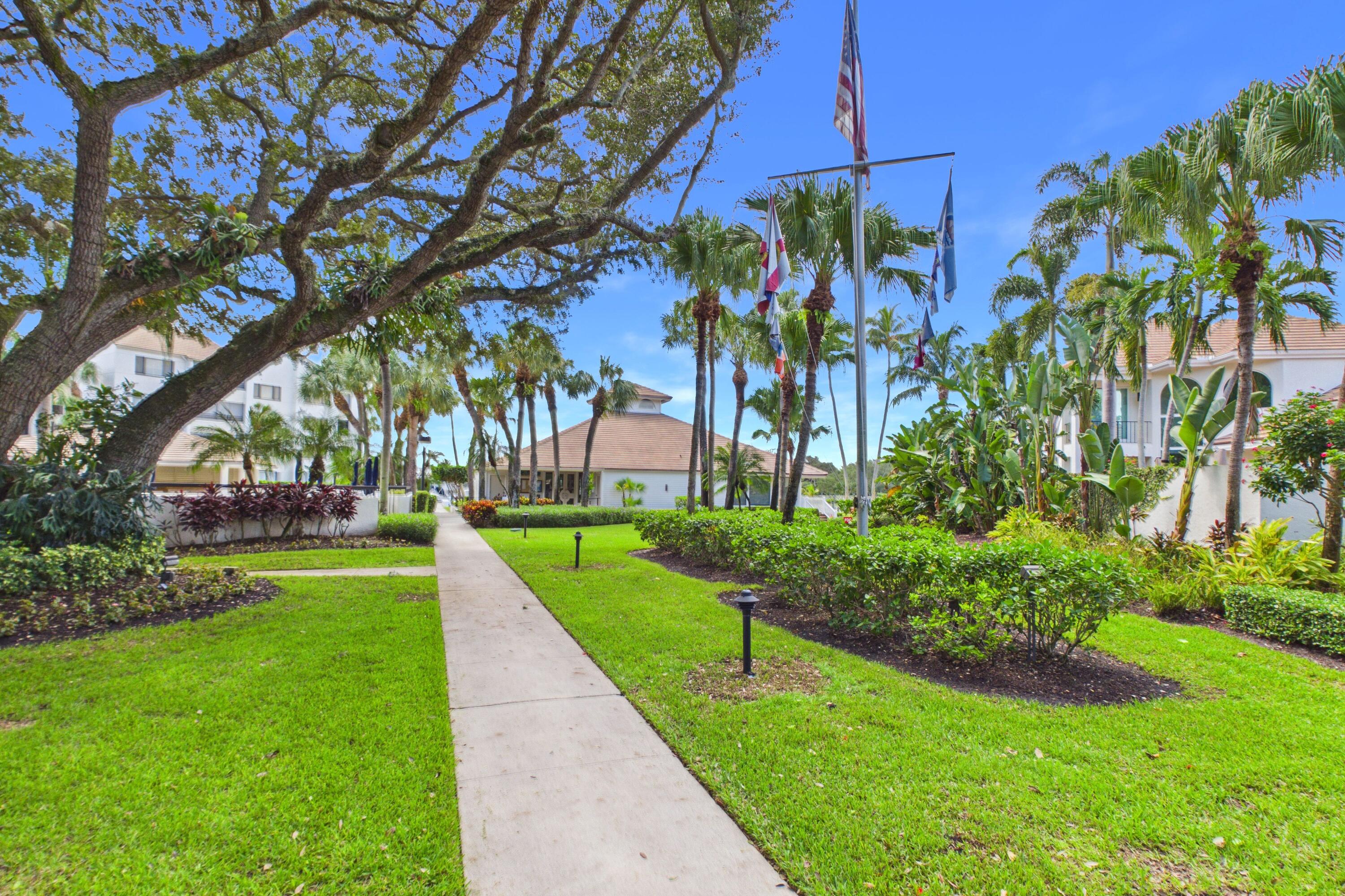 412 Coral Cove, North Palm Beach FL 33408