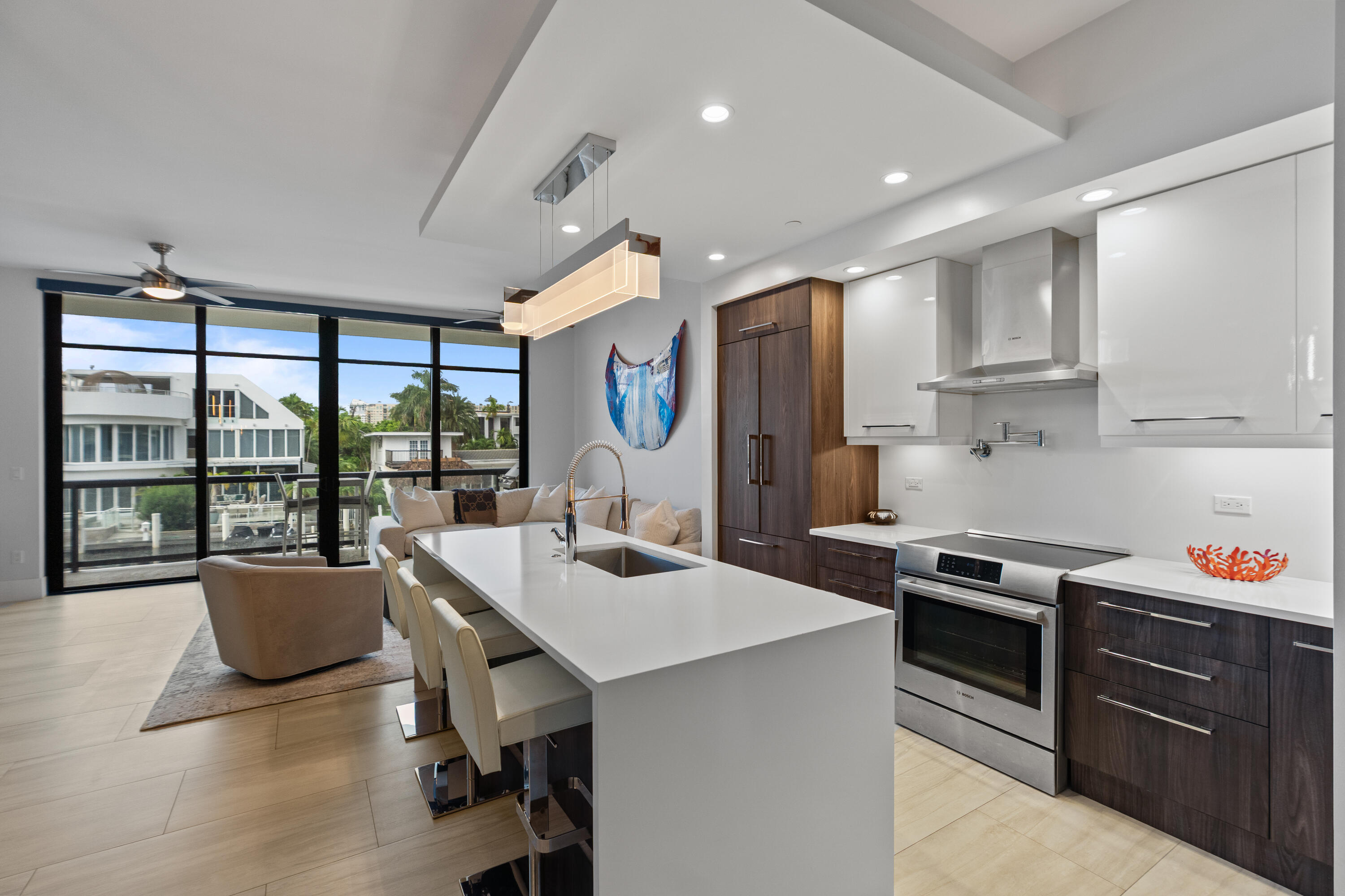 2770 NE 14TH #203, Fort Lauderdale FL 33304