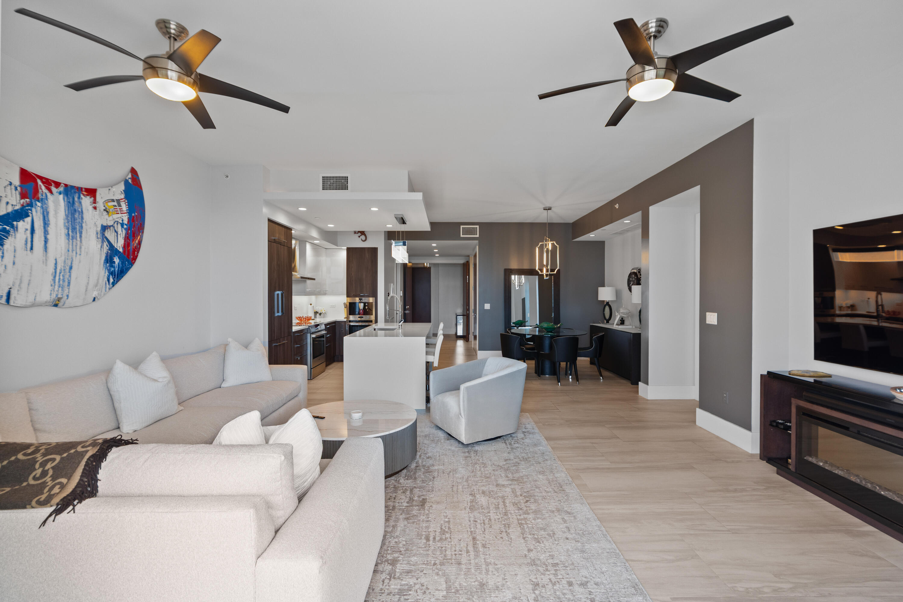 2770 NE 14TH #203, Fort Lauderdale FL 33304