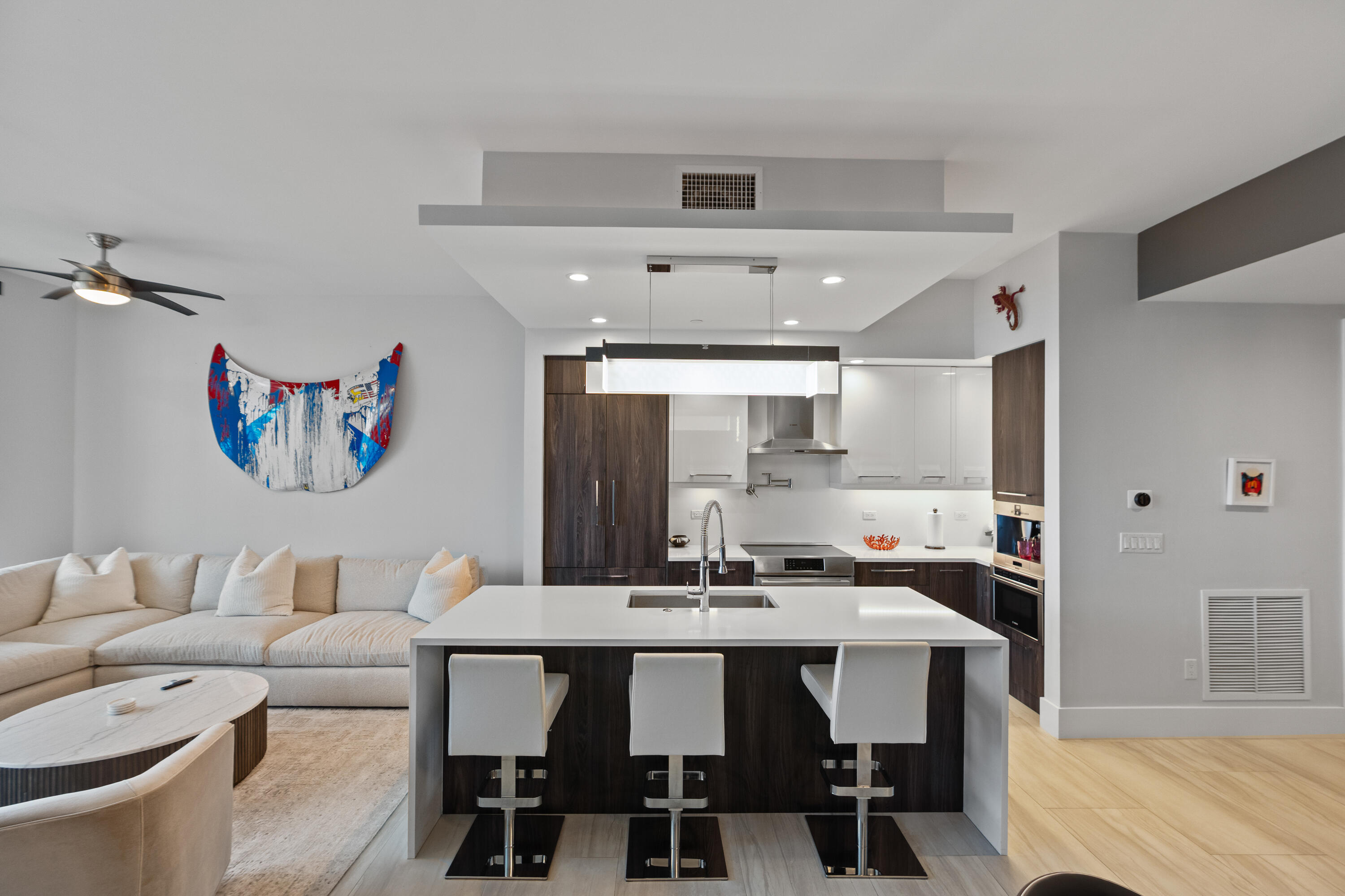 2770 NE 14TH #203, Fort Lauderdale FL 33304