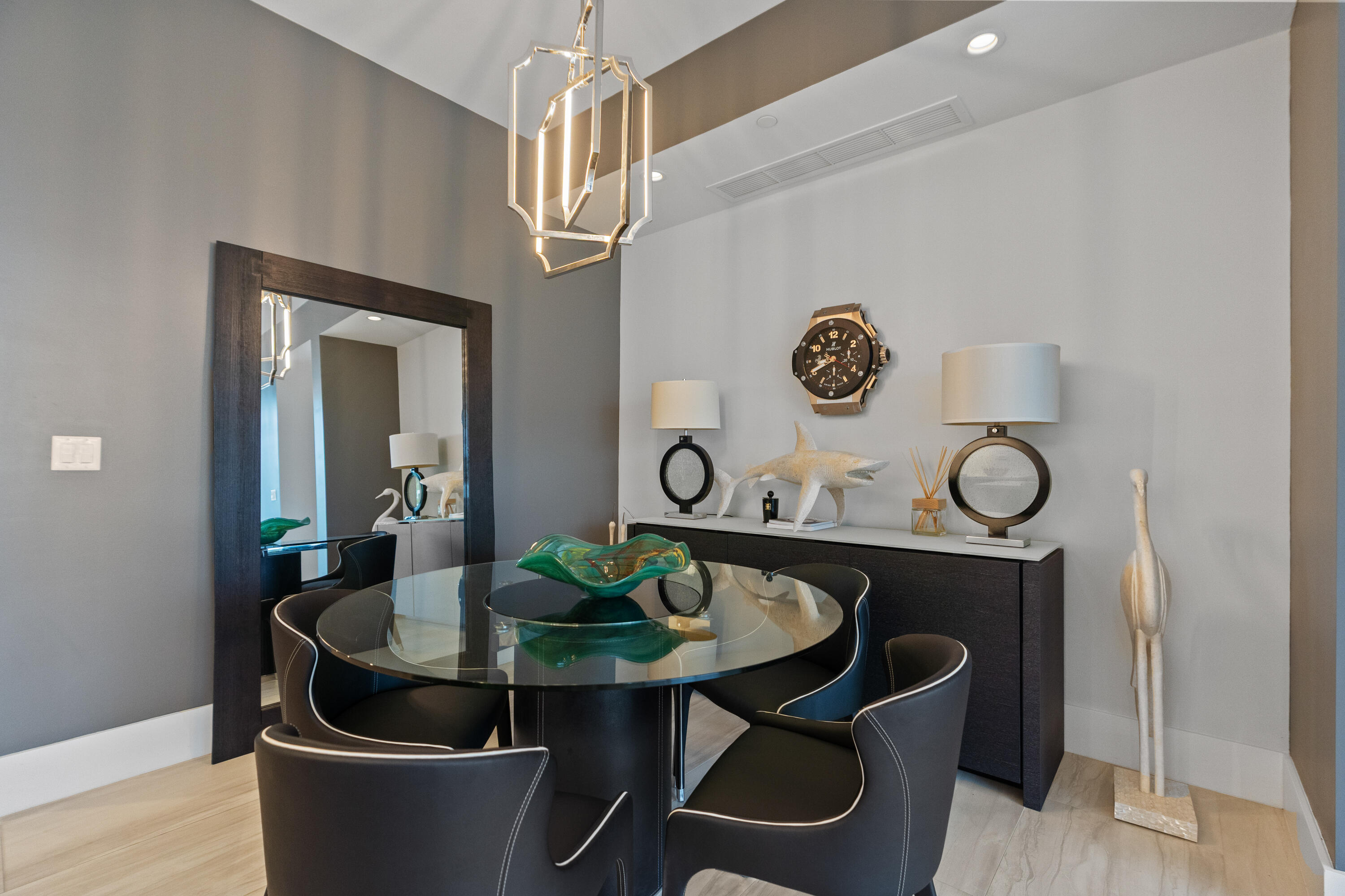 2770 NE 14TH #203, Fort Lauderdale FL 33304