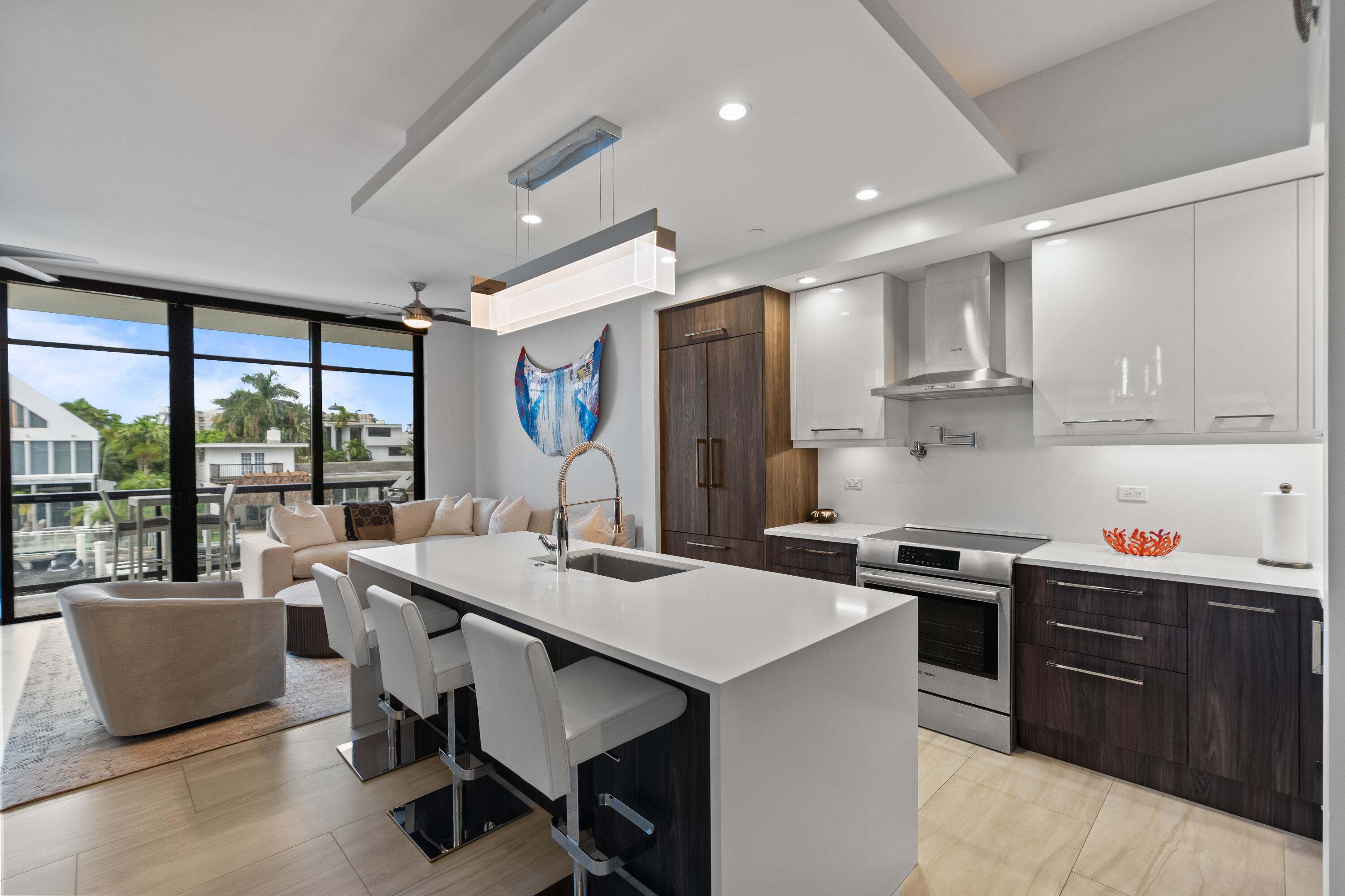 2770 NE 14TH #203, Fort Lauderdale FL 33304