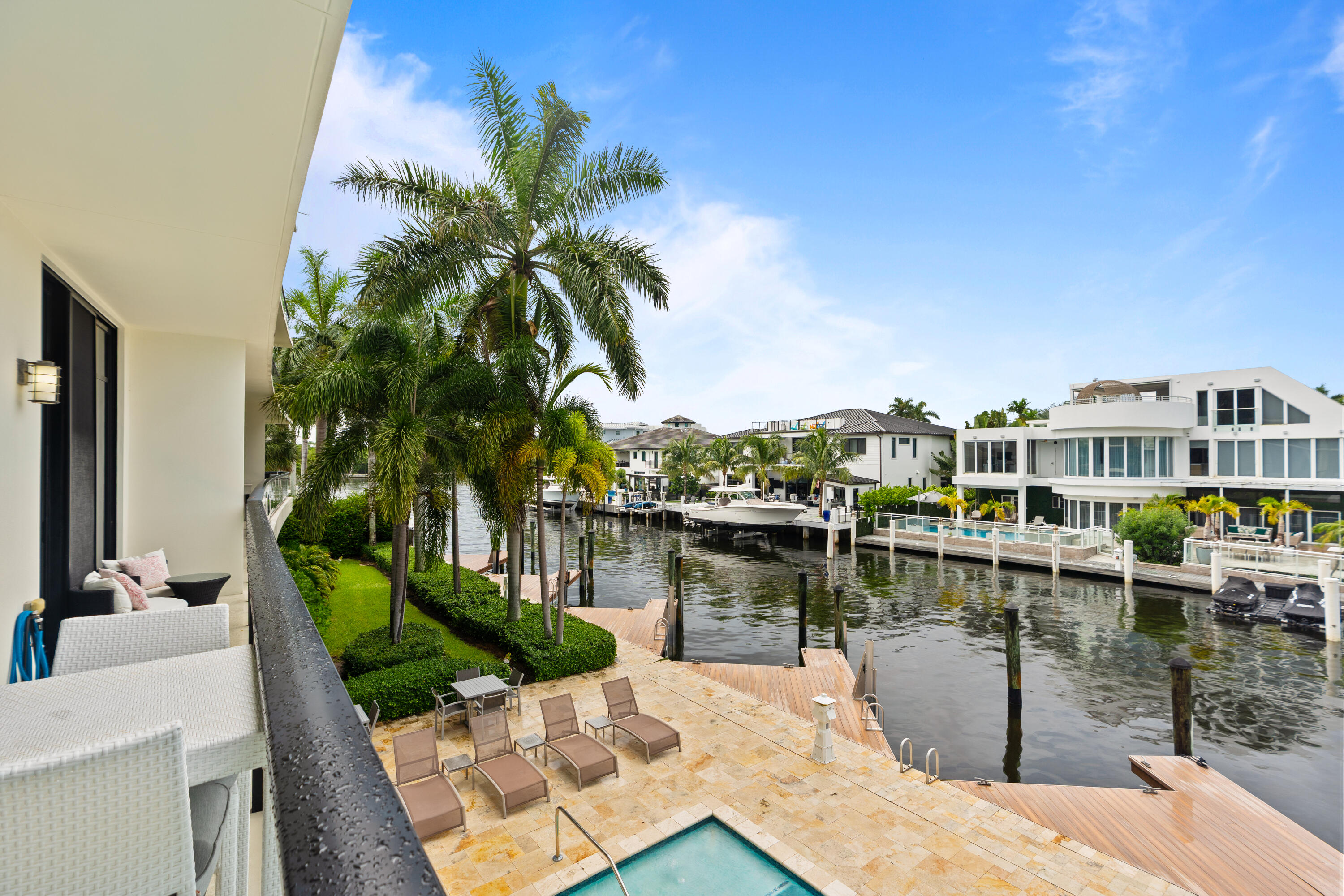 2770 NE 14TH #203, Fort Lauderdale FL 33304