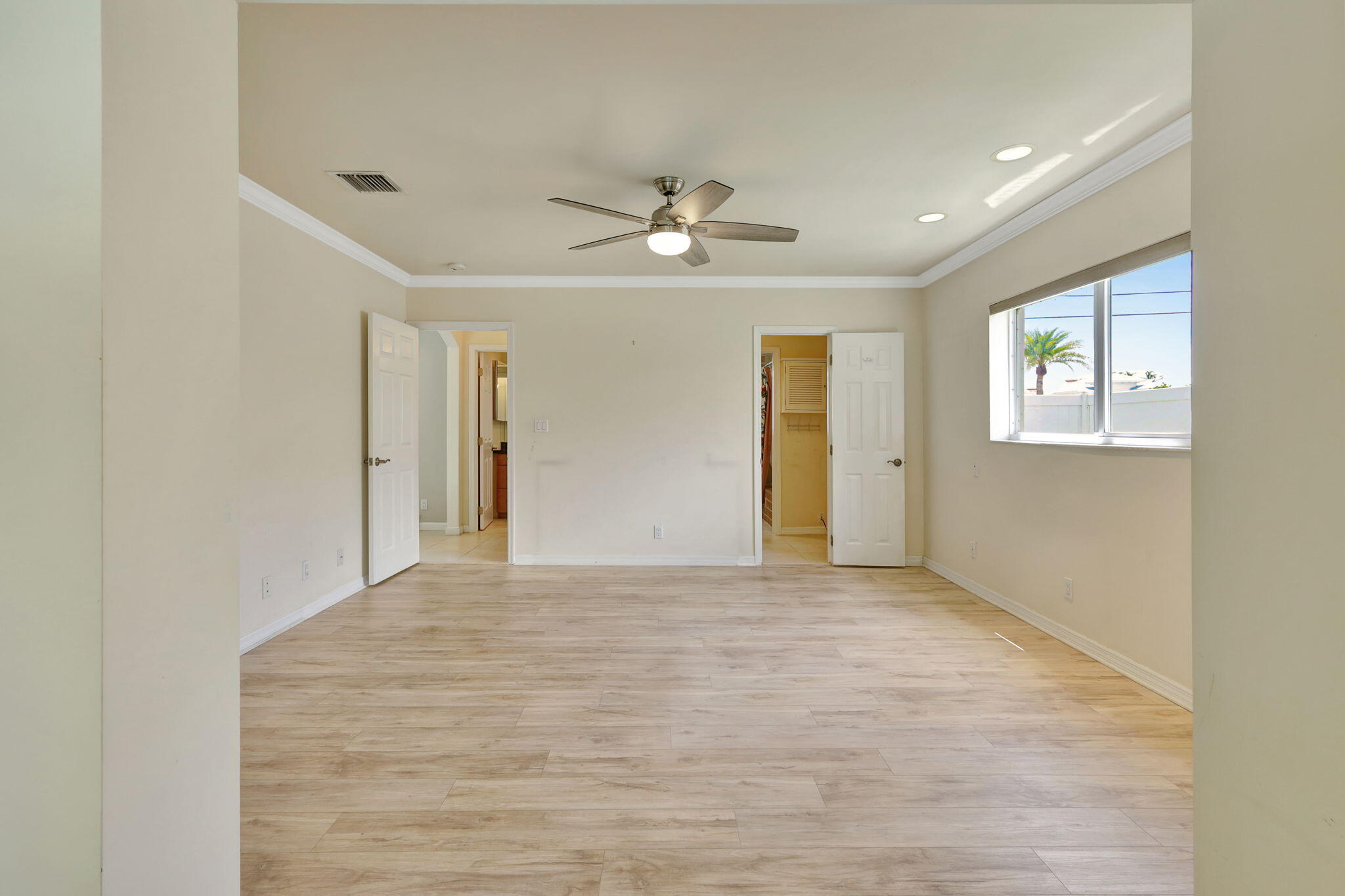3841 NE 6TH, Boca Raton FL 33431